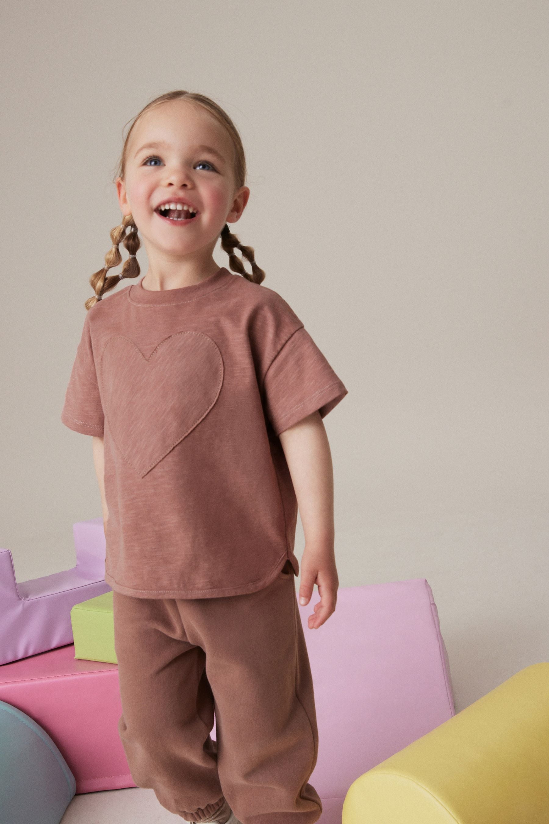 Brown 100% Cotton Short Sleeve Appliqué T-Shirt (3mths-7yrs)