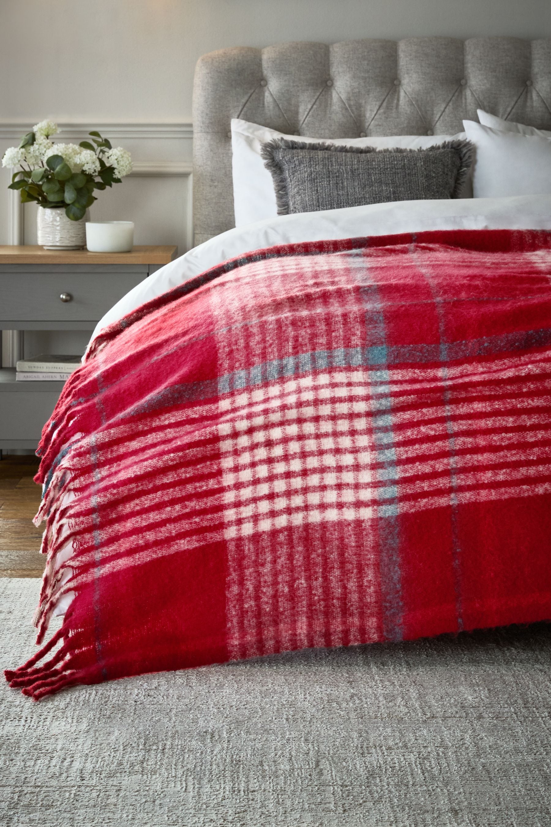 Red Super Soft Ludlow Throw