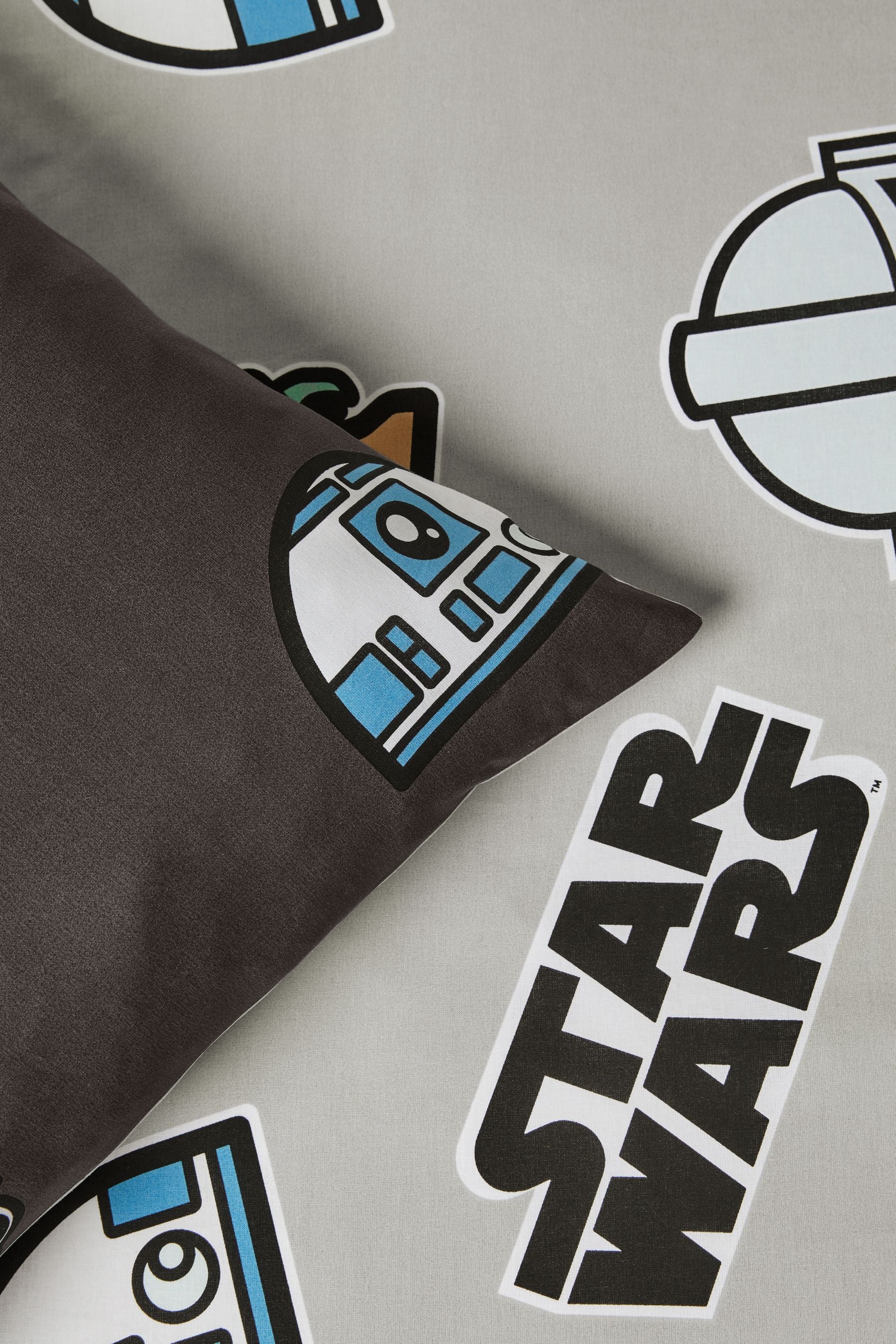 Grey Glow in the Dark Star Wars Grogu 100% Cotton Duvet Cover and Pillowcase Set