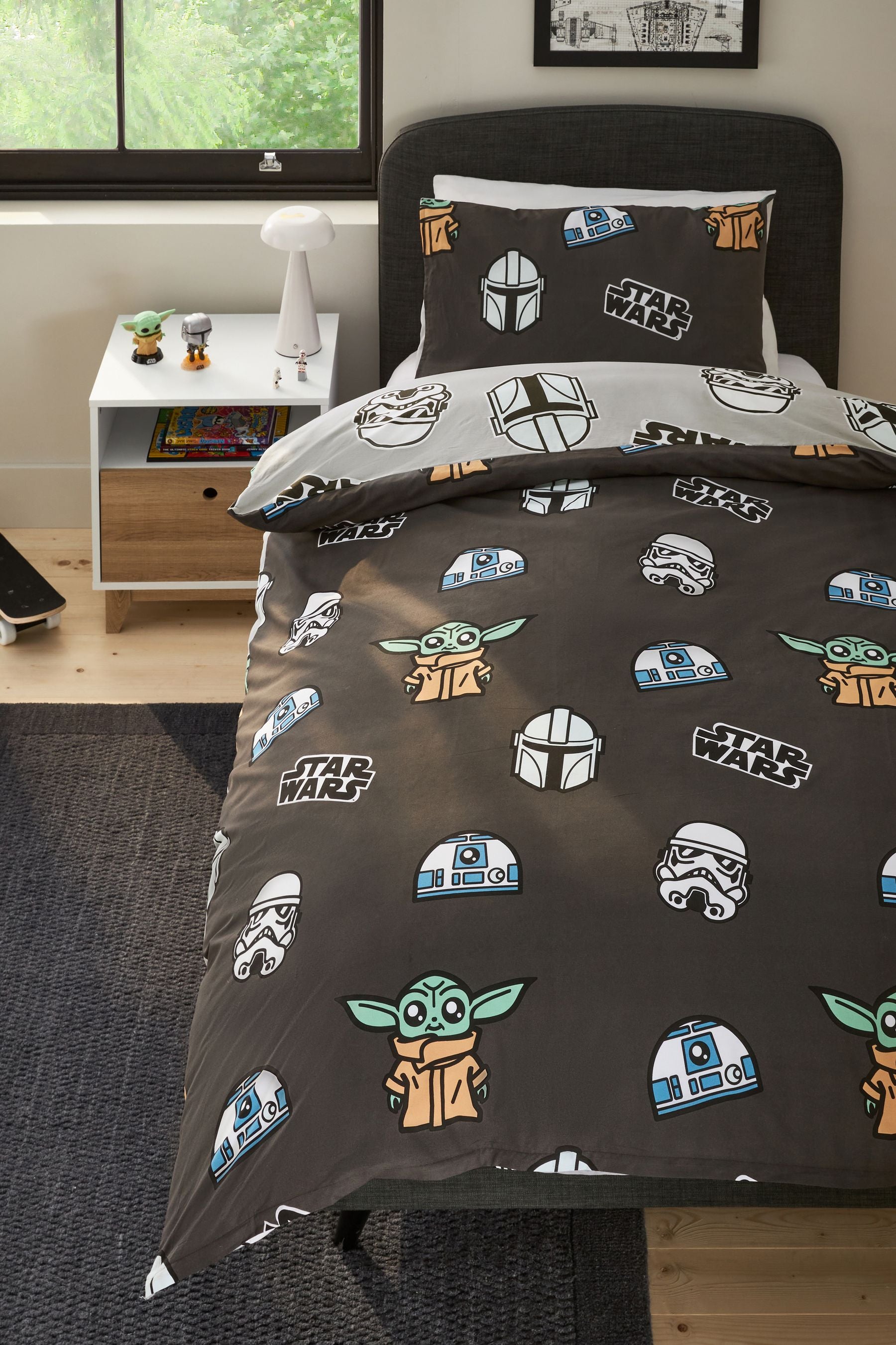 Grey Glow in the Dark Star Wars Grogu 100% Cotton Duvet Cover and Pillowcase Set