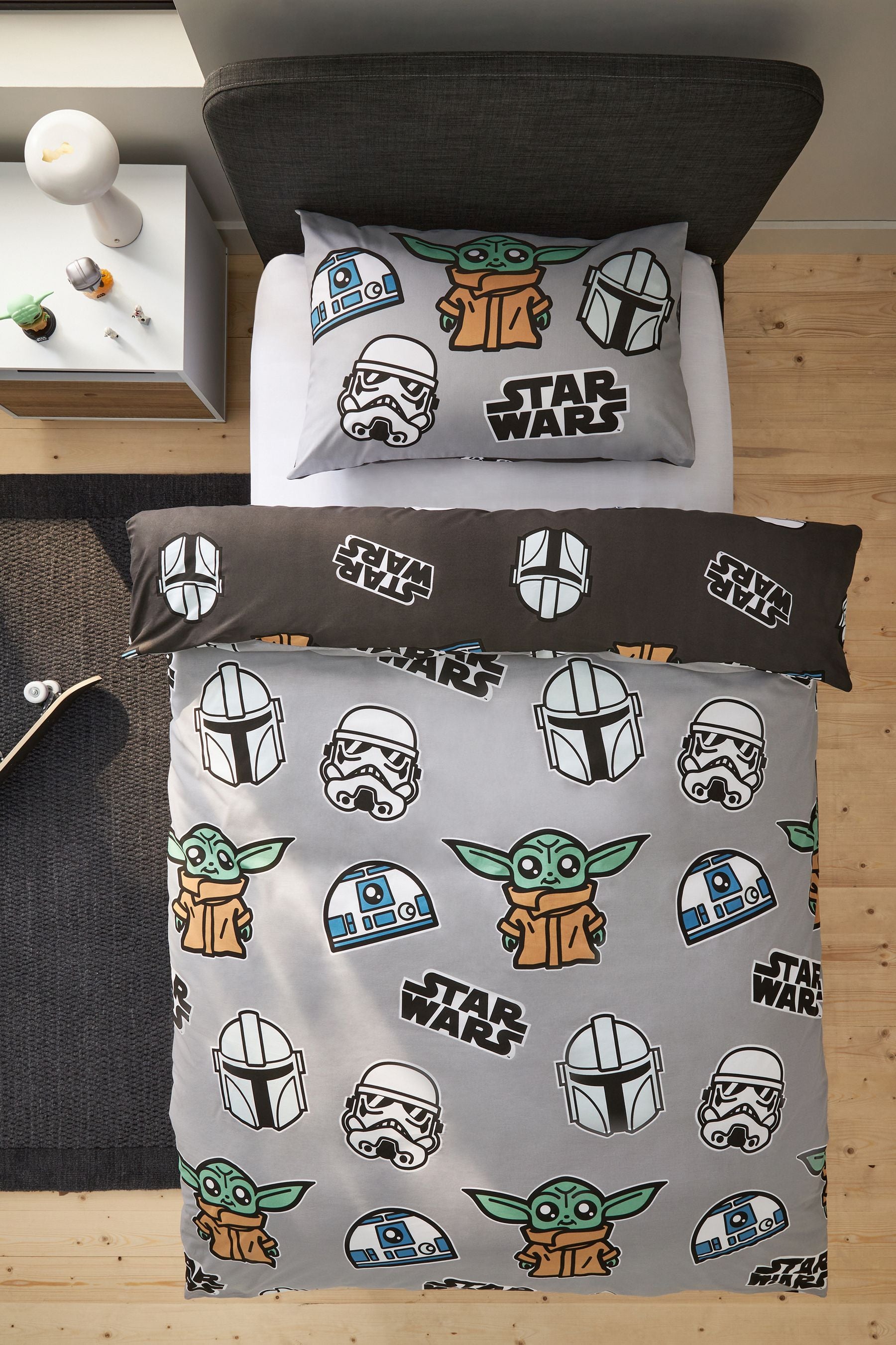 Grey Glow in the Dark Star Wars Grogu 100% Cotton Duvet Cover and Pillowcase Set