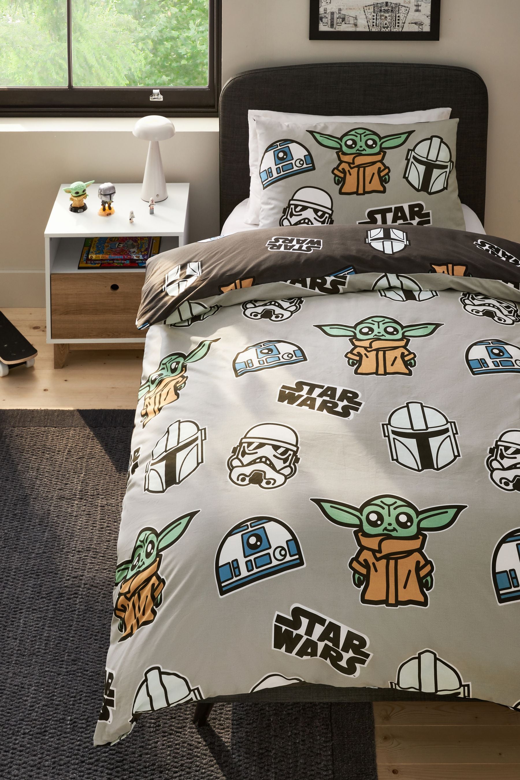 Grey Glow in the Dark Star Wars Grogu 100% Cotton Duvet Cover and Pillowcase Set