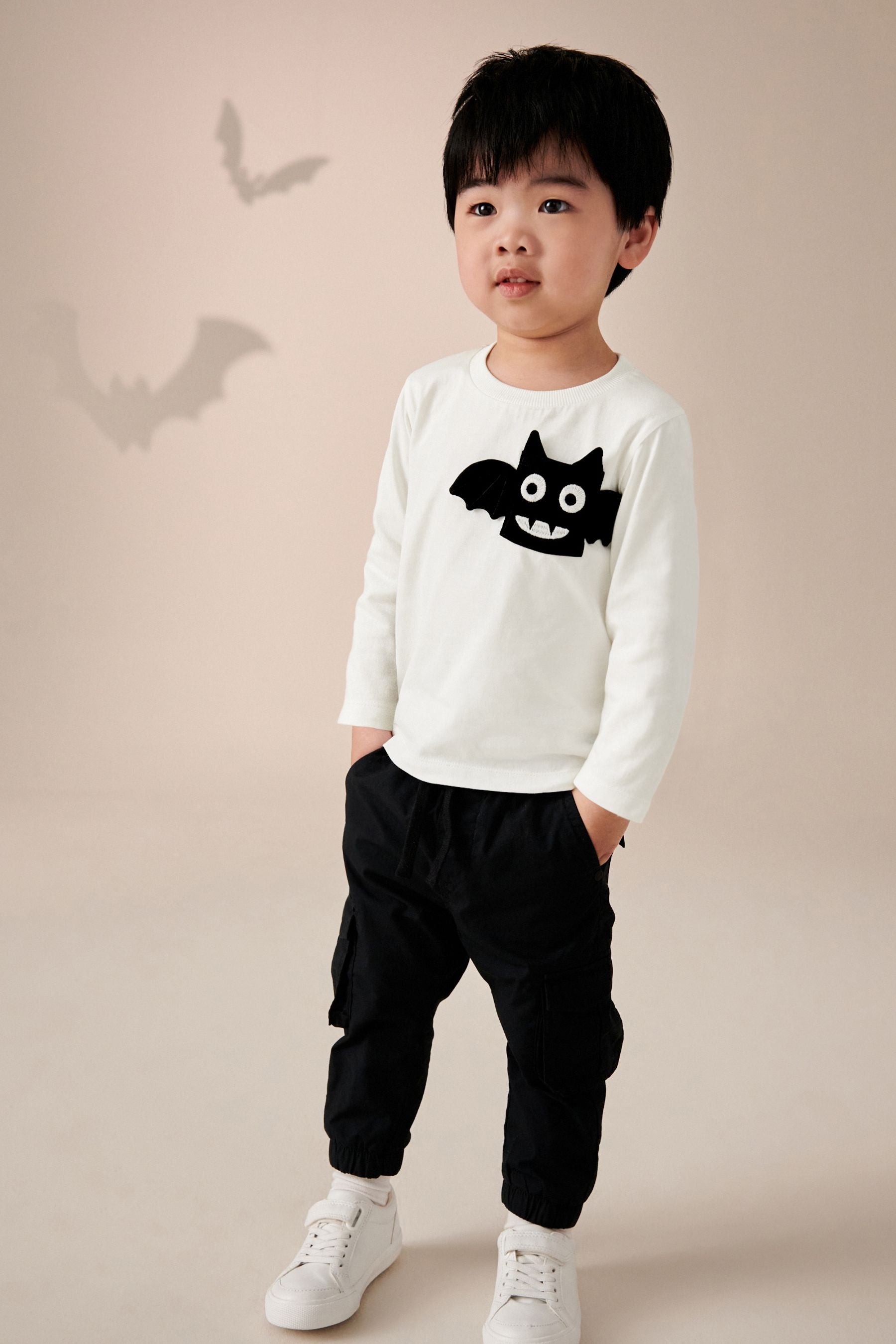 White Bat Halloween 100% Cotton Long Sleeve T-Shirt (3mths-7yrs)