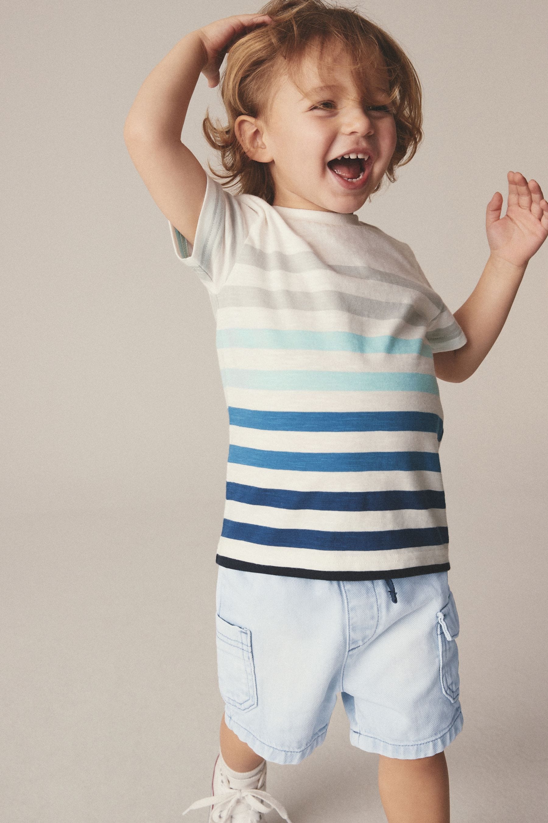 Blue/White Vertical Stripe Short Sleeve 100% Cotton T-Shirt (3mths-7yrs)