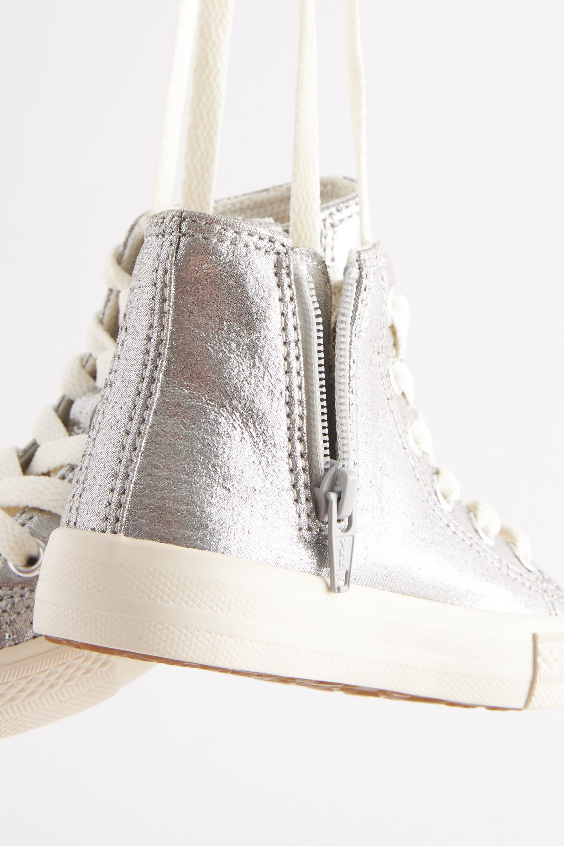 Silver Standard Fit (F) High Top Trainers