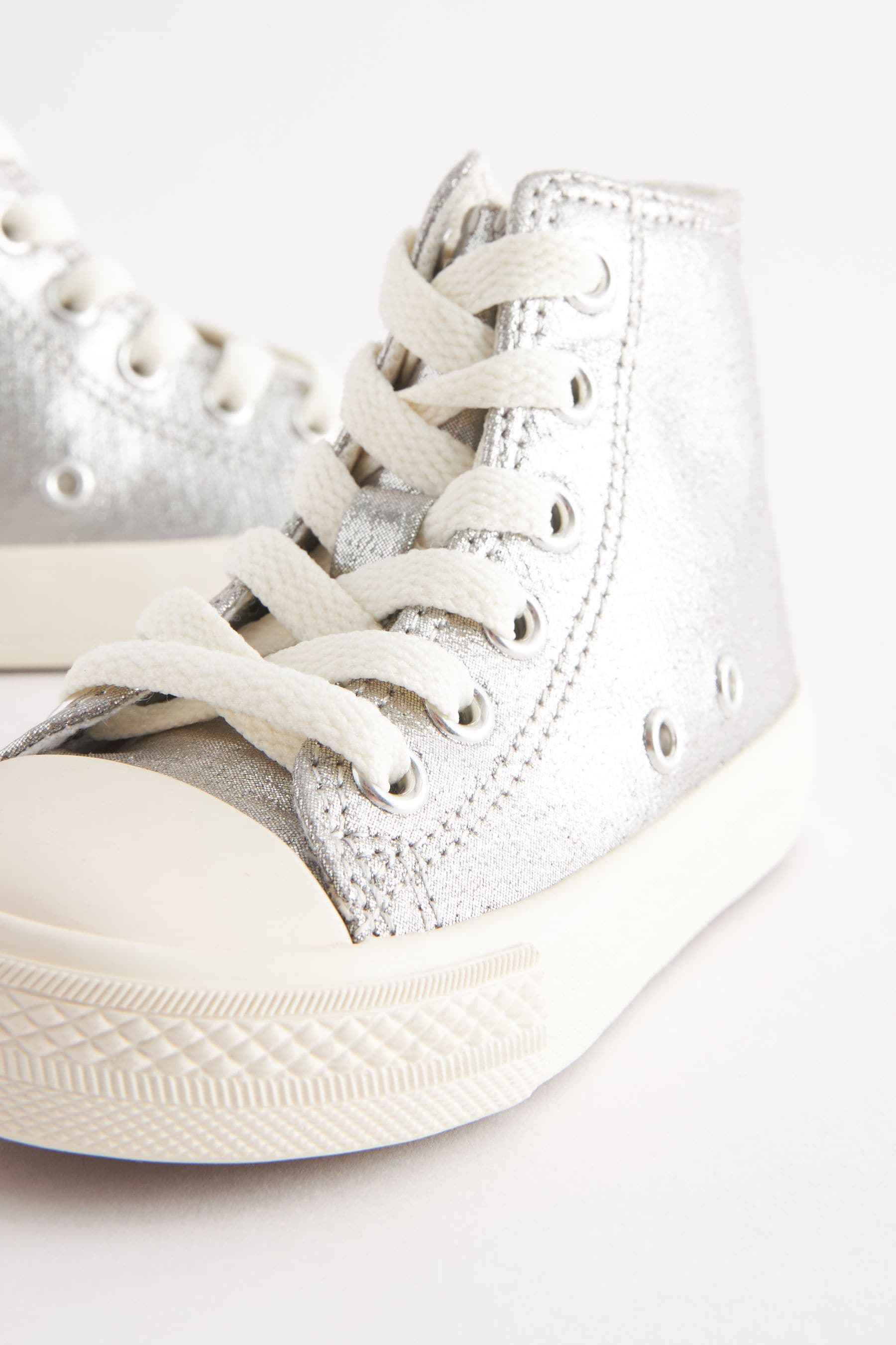 Silver Standard Fit (F) High Top Trainers