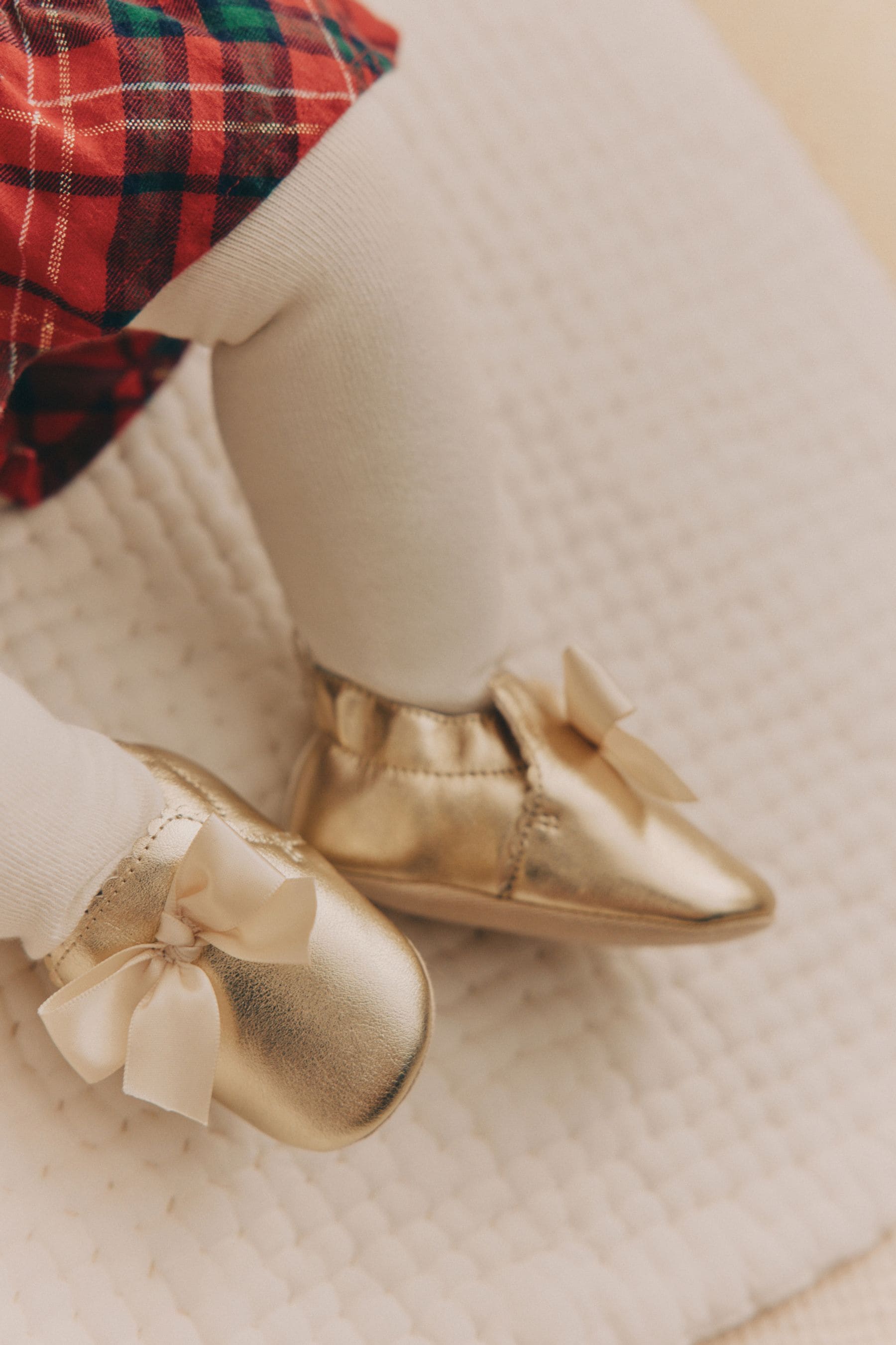 Gold Baby Bow Occasion Shoes (0-24mths)