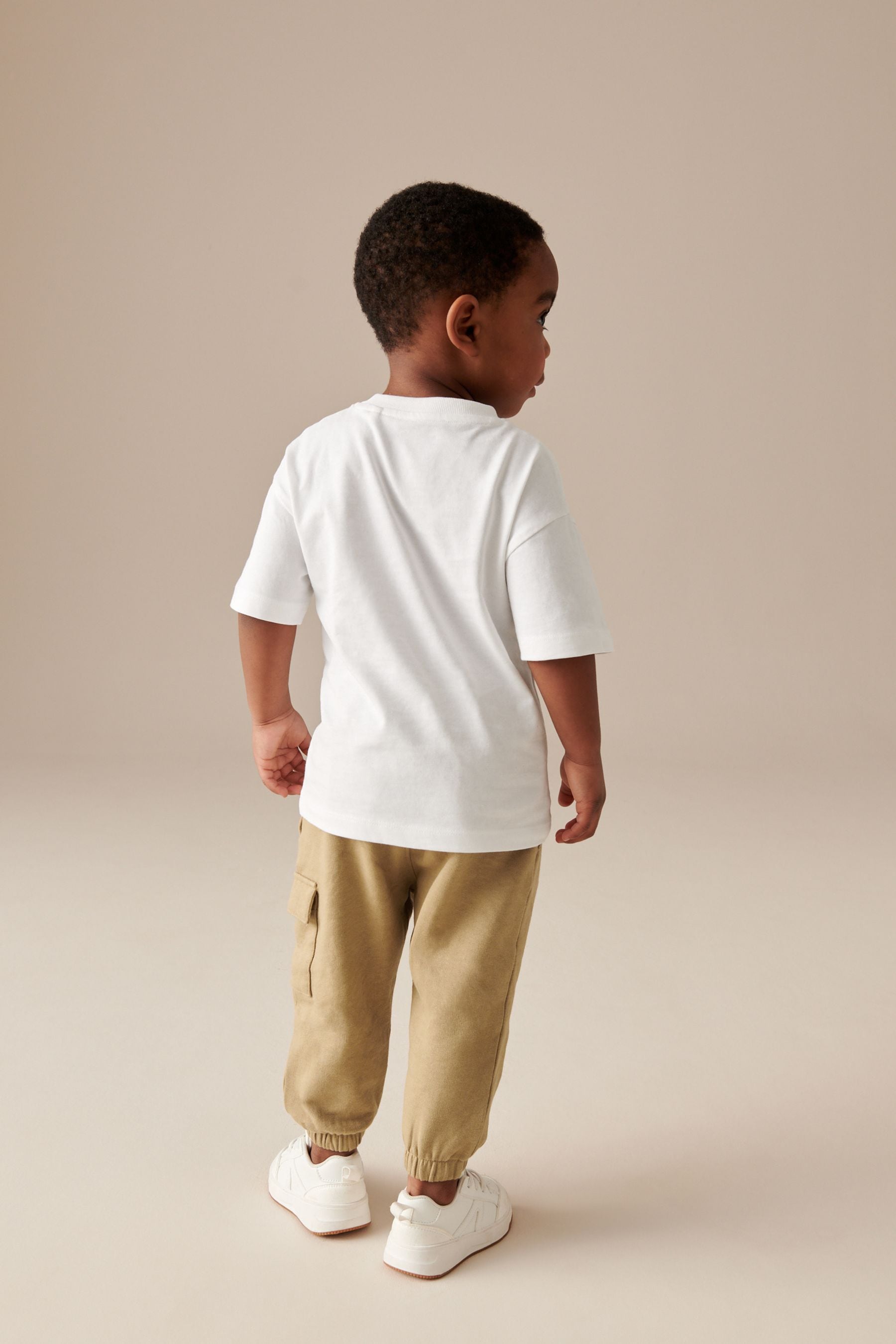 White/Tan Short Sleeve T-Shirt and Utility Joggers Set (3mths-7yrs)