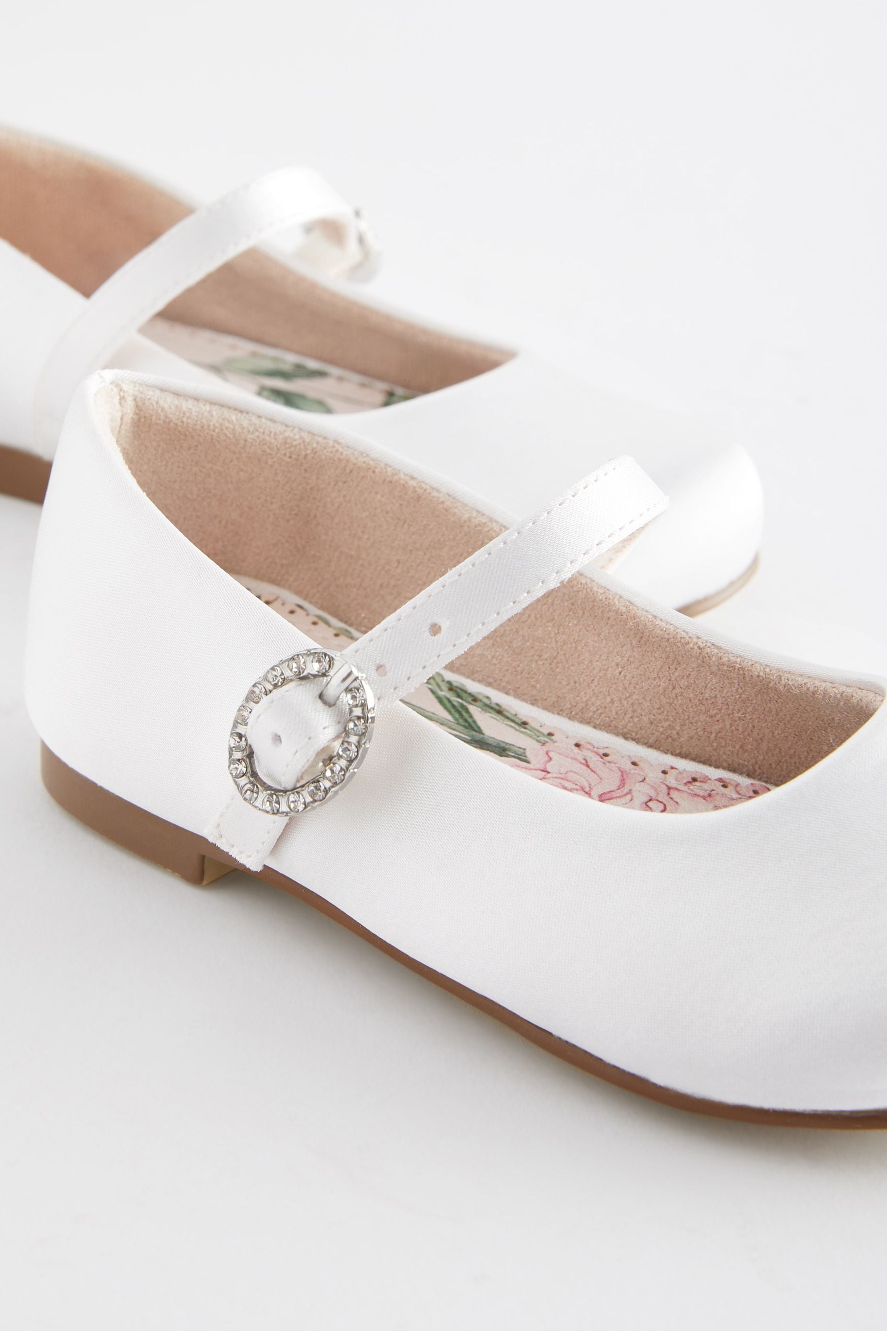 White Standard Fit (F) Bridesmaid Occasion Mary Jane Shoes