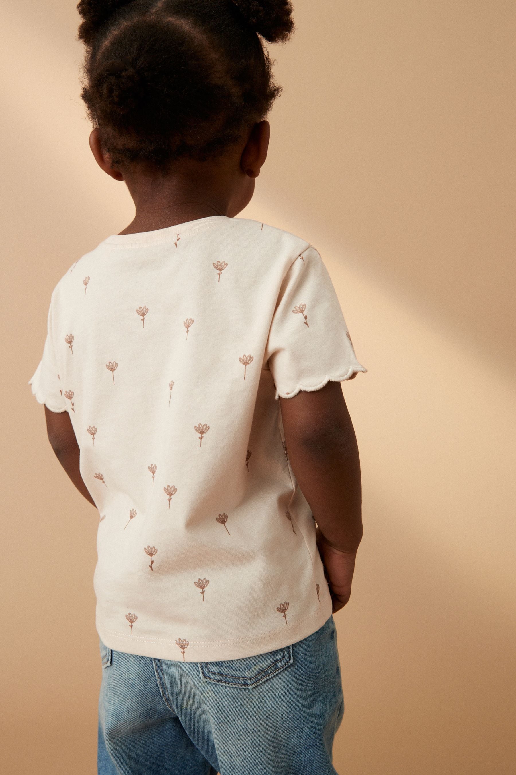 Pale Pink Short Sleeve Scallop 100% Cotton T-Shirt (3mths-7yrs)