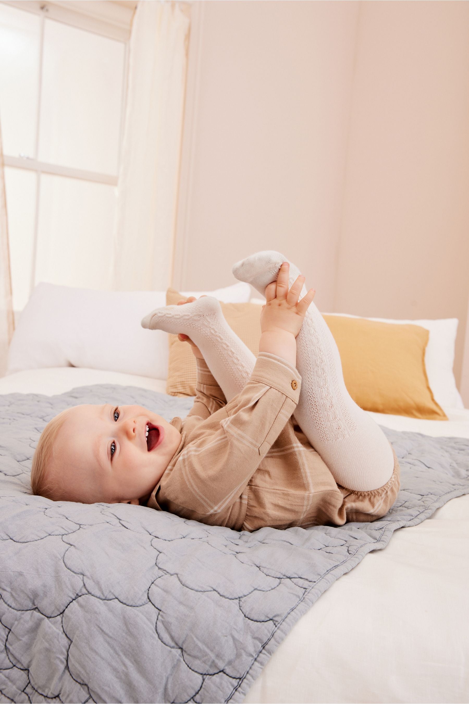 Beige Baby Collared Romper and Tights set (0mths-2yrs)