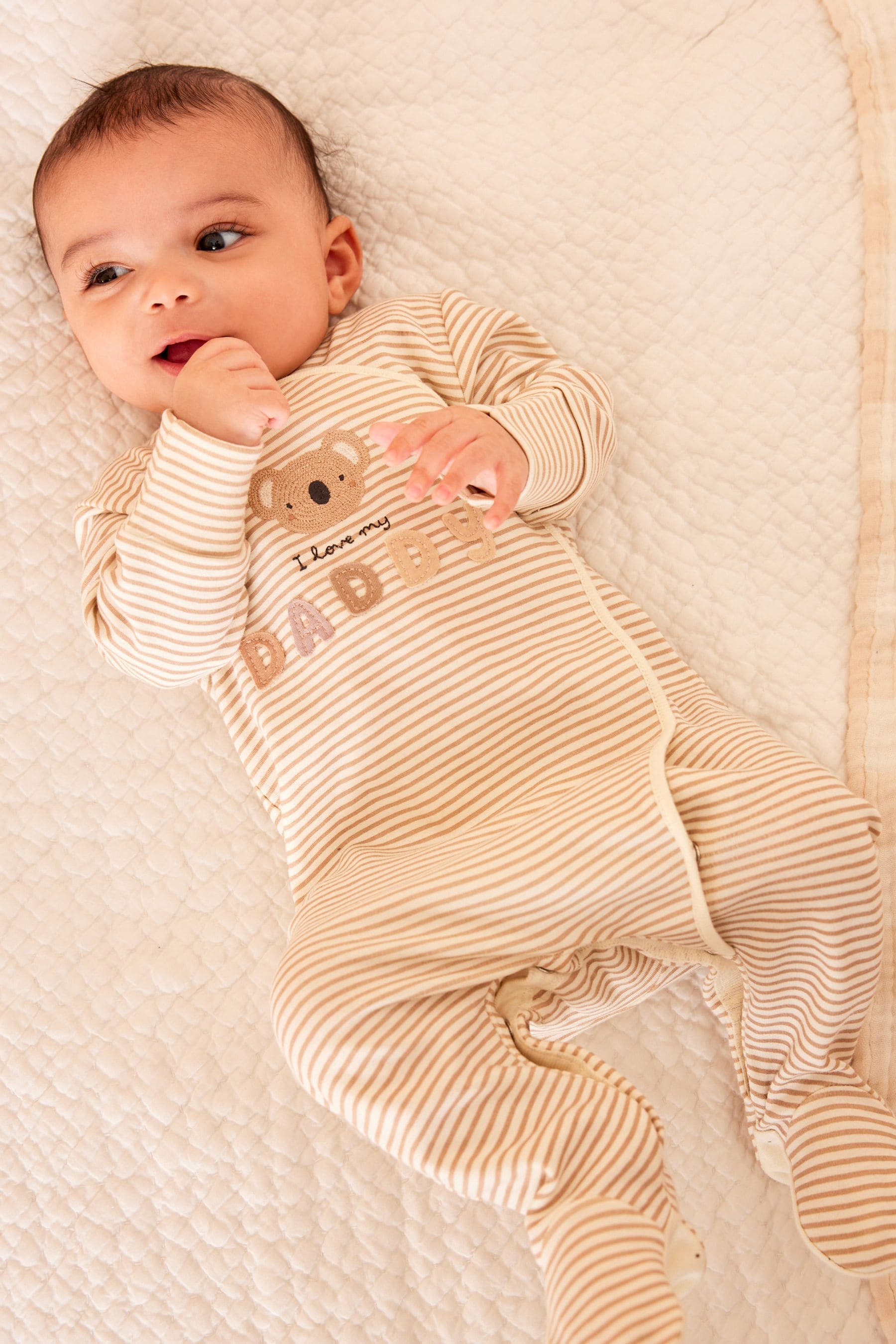 Daddy Neutral Family Sleepsuit (0-18mths)