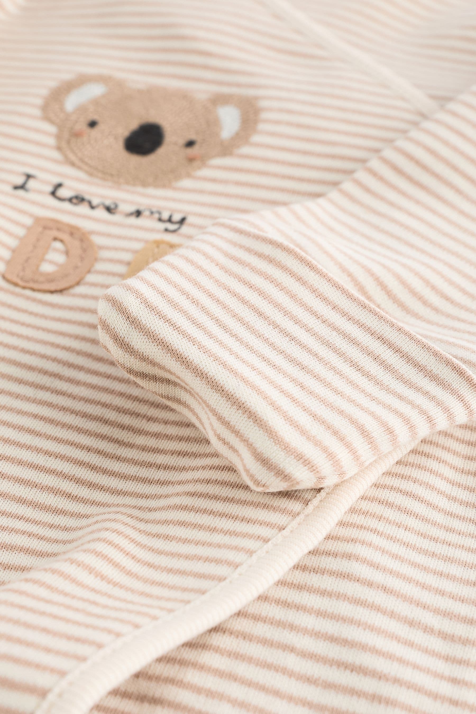 Daddy Neutral Family Sleepsuit (0-18mths)