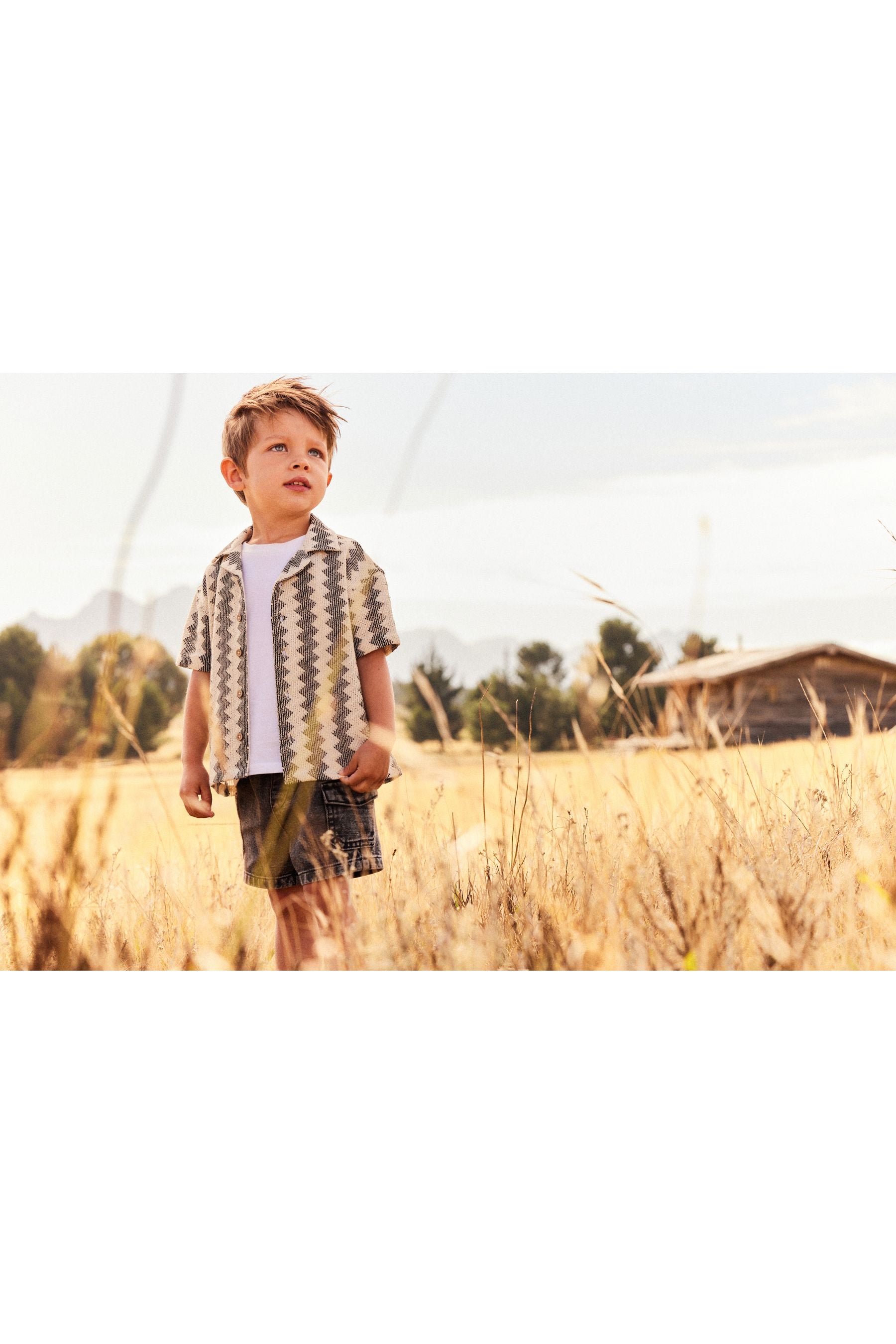 Black/White Short Sleeve Textured Cotton Rich Shirt (3mths-7yrs)