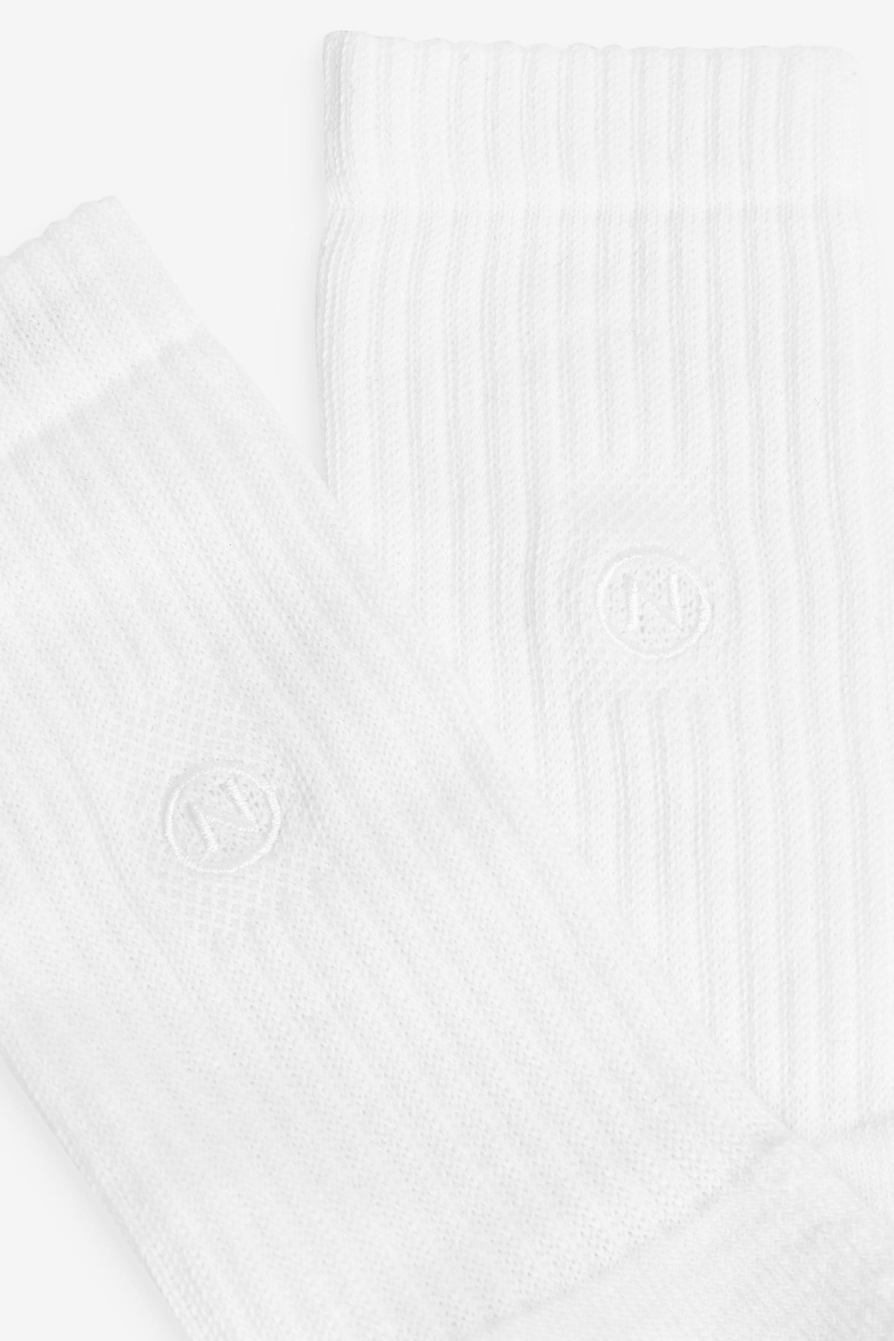 White 4 Pack Cushioned Sole Sports Socks