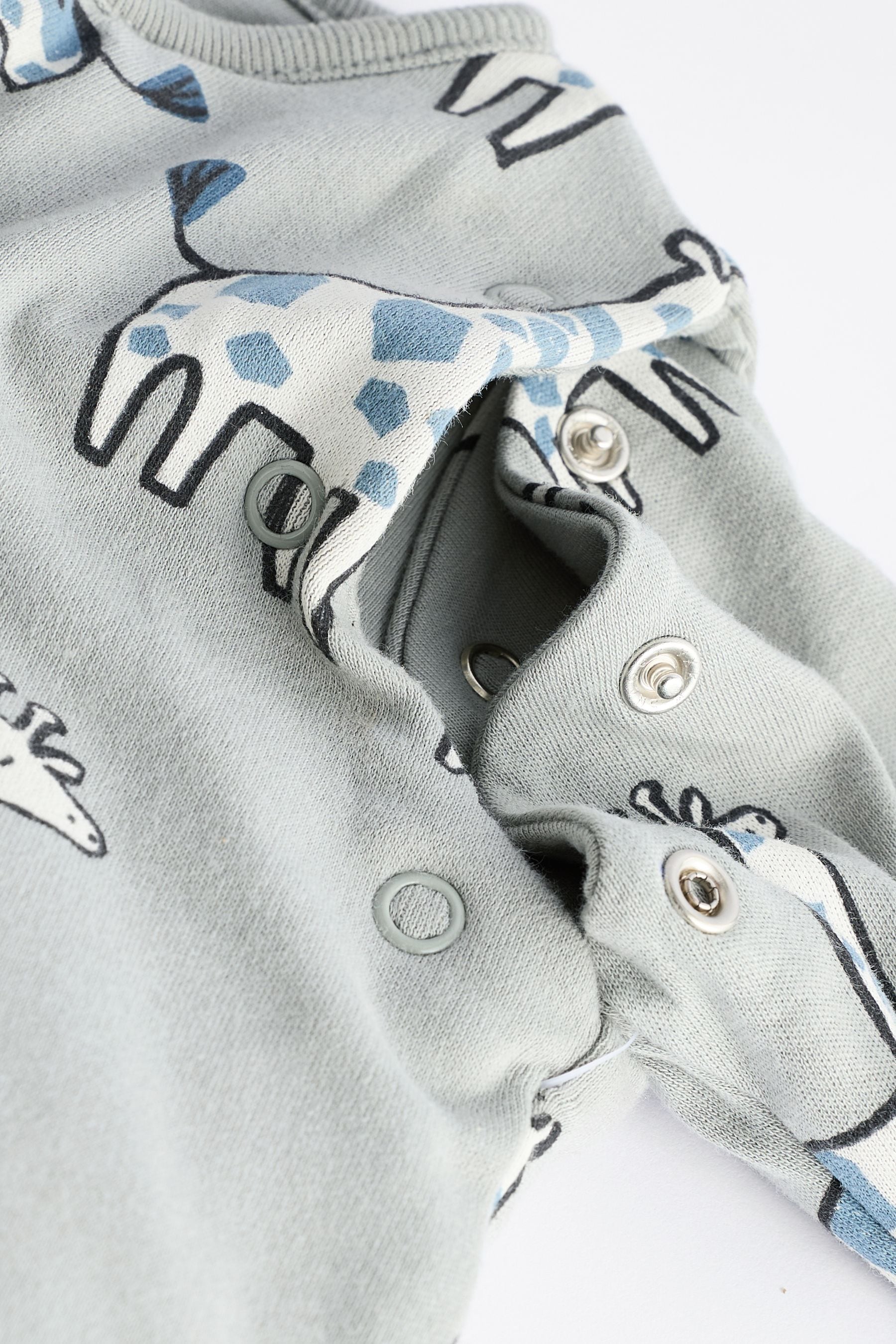 Grey Giraffe Print 2.5 Tog Removable Sleeve 100% Cotton Sleep Bag