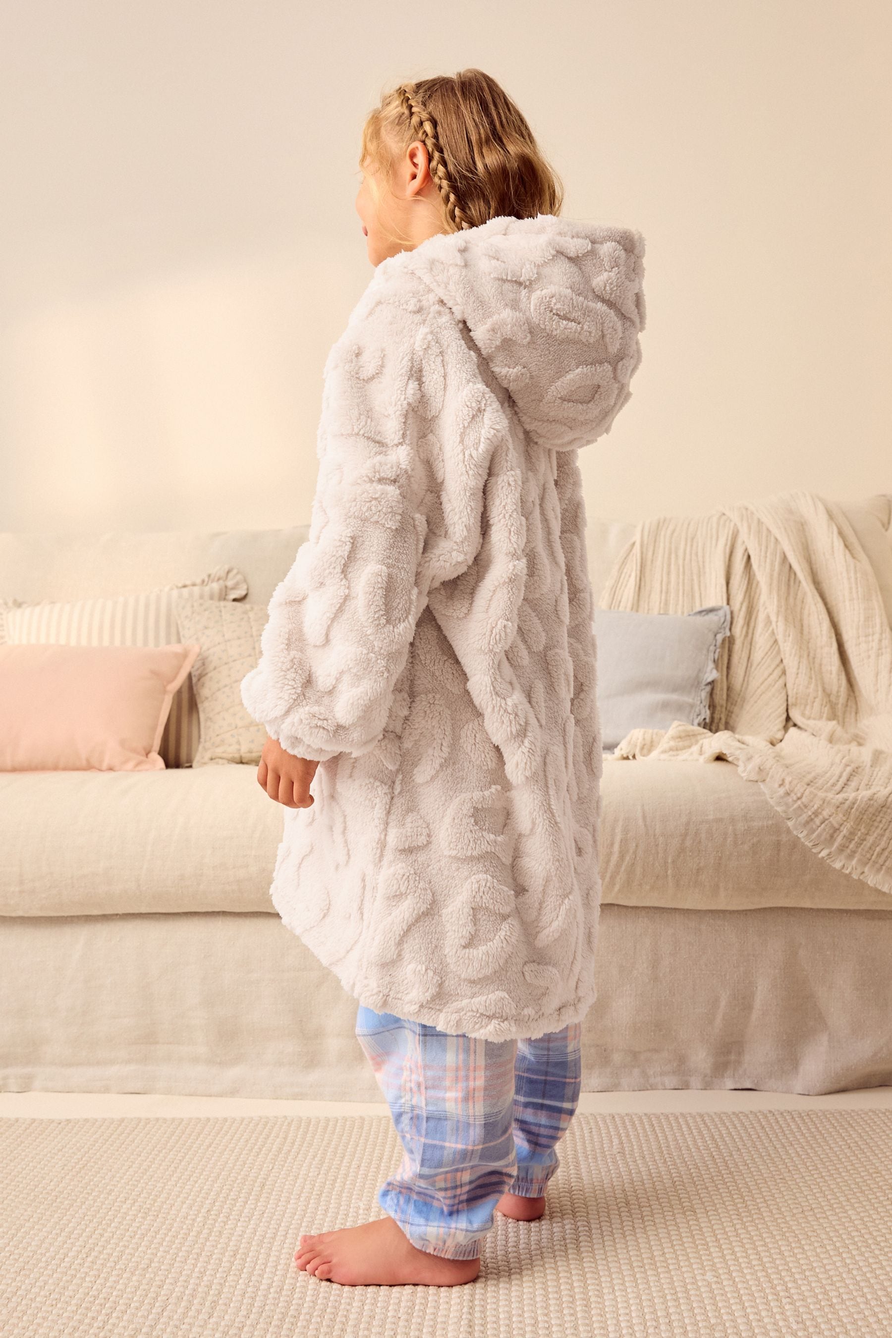 Cream Jacquard Fleece Hooded Blanket (3-16yrs)