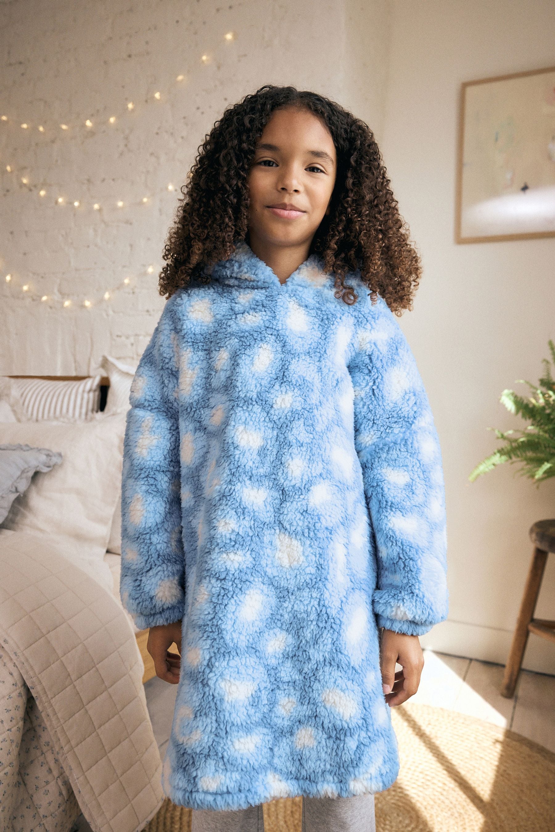 Blue Animal Print Fleece Hooded Blanket (3-16yrs)