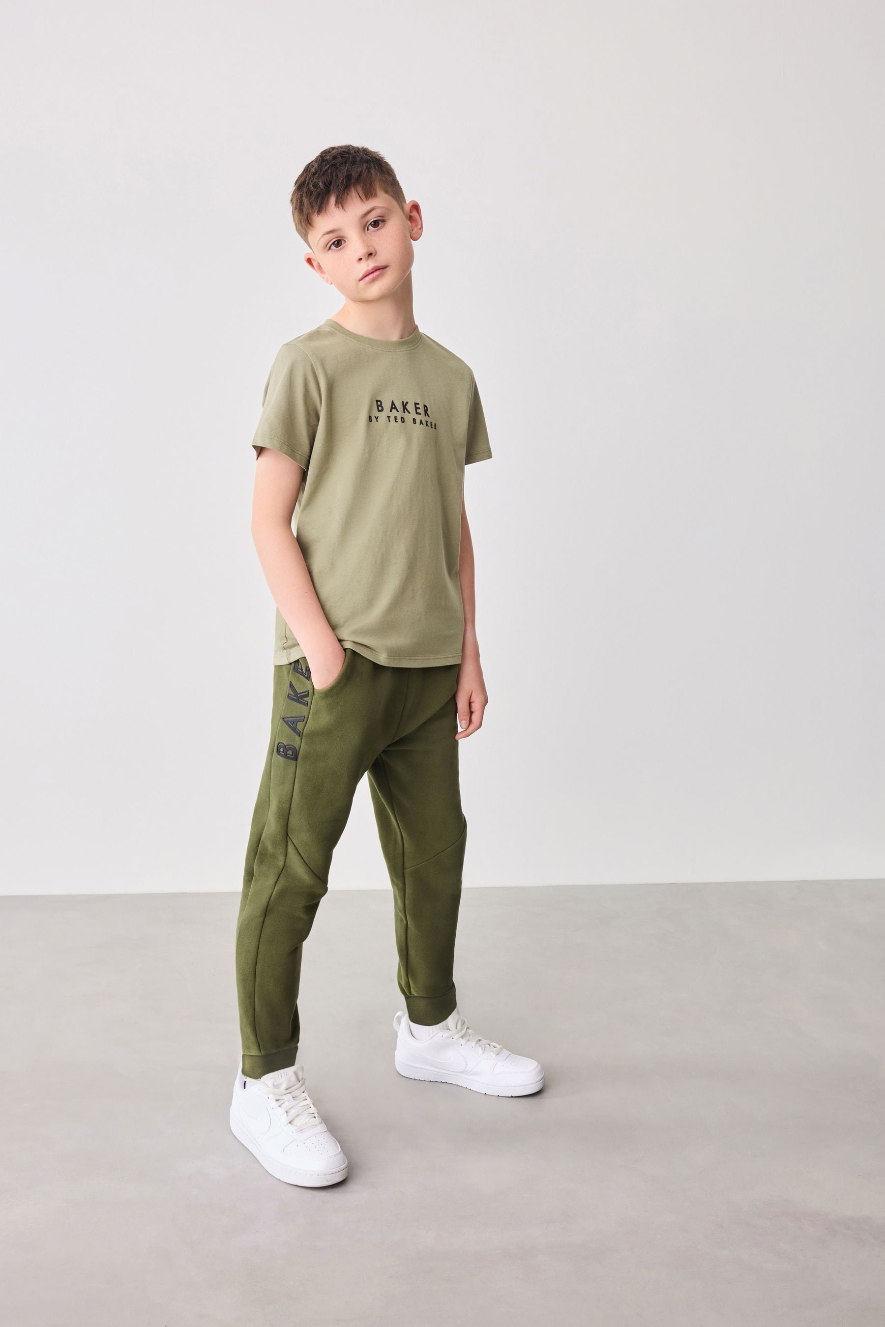 Baker by Ted Baker 100% Cotton T-Shirt and Joggers Set