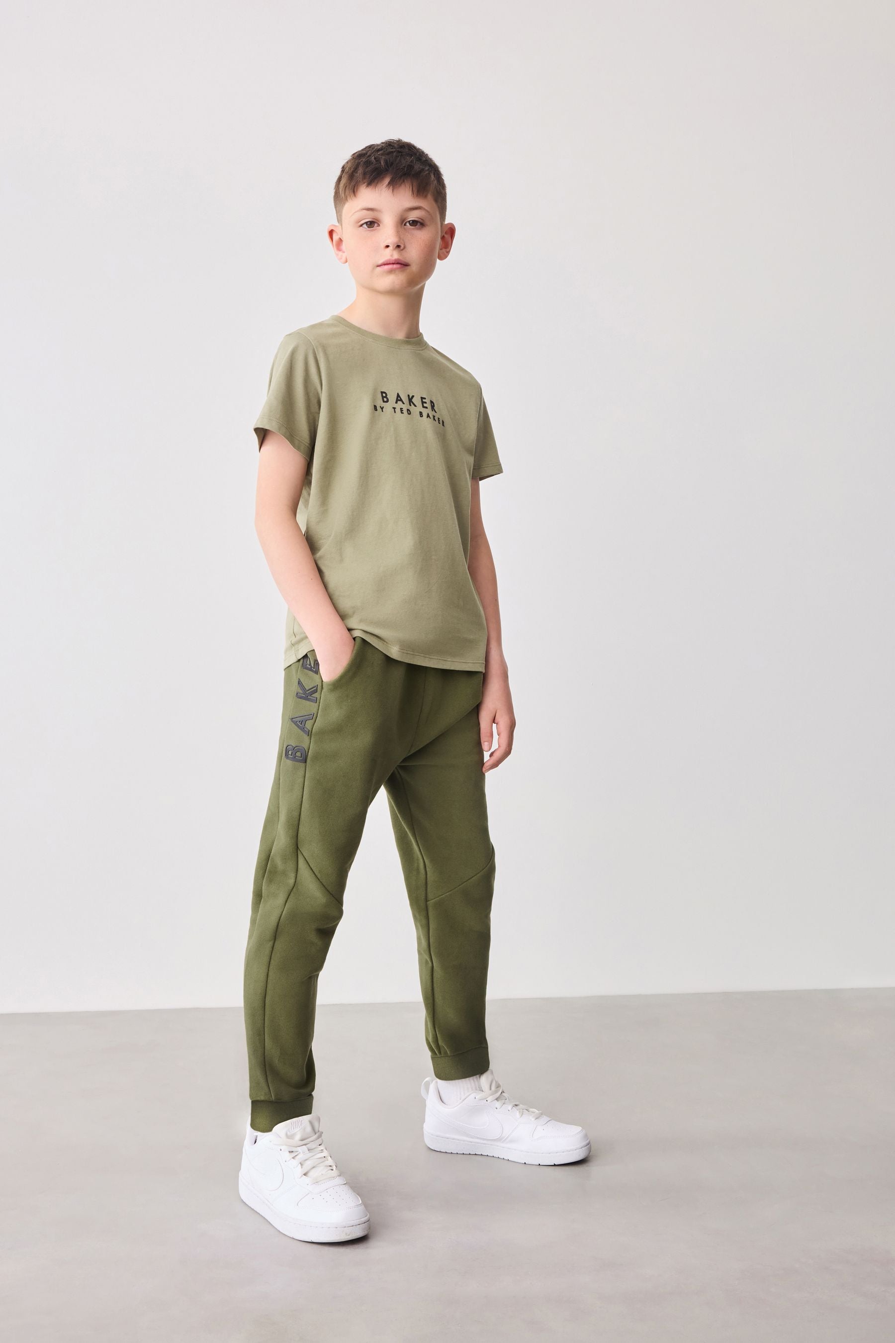 Baker by Ted Baker 100% Cotton T-Shirt and Joggers Set