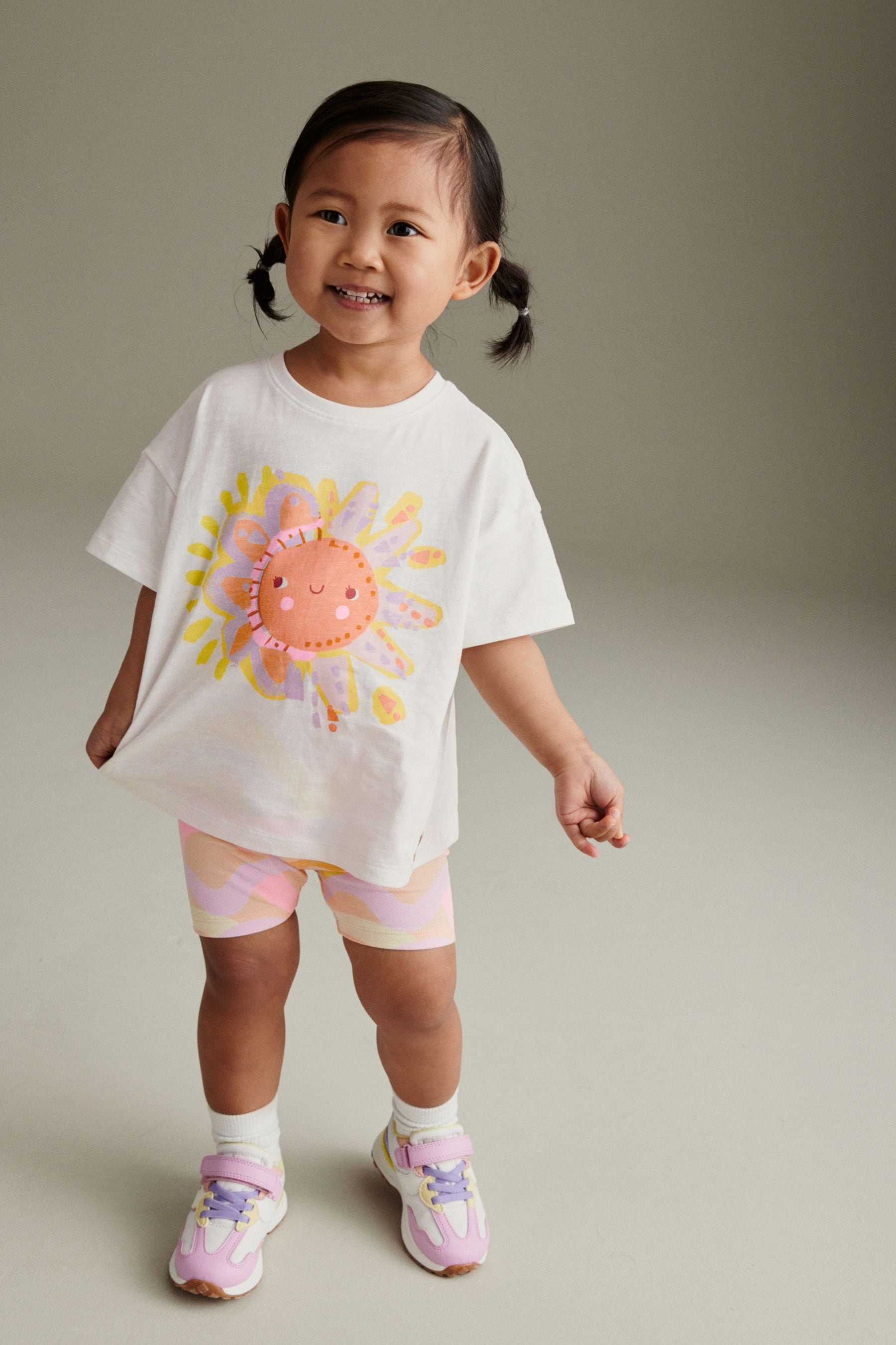 Pink/White Rainbow Sun Short Sleeve Top and Cycle Shorts Set (3mths-7yrs)