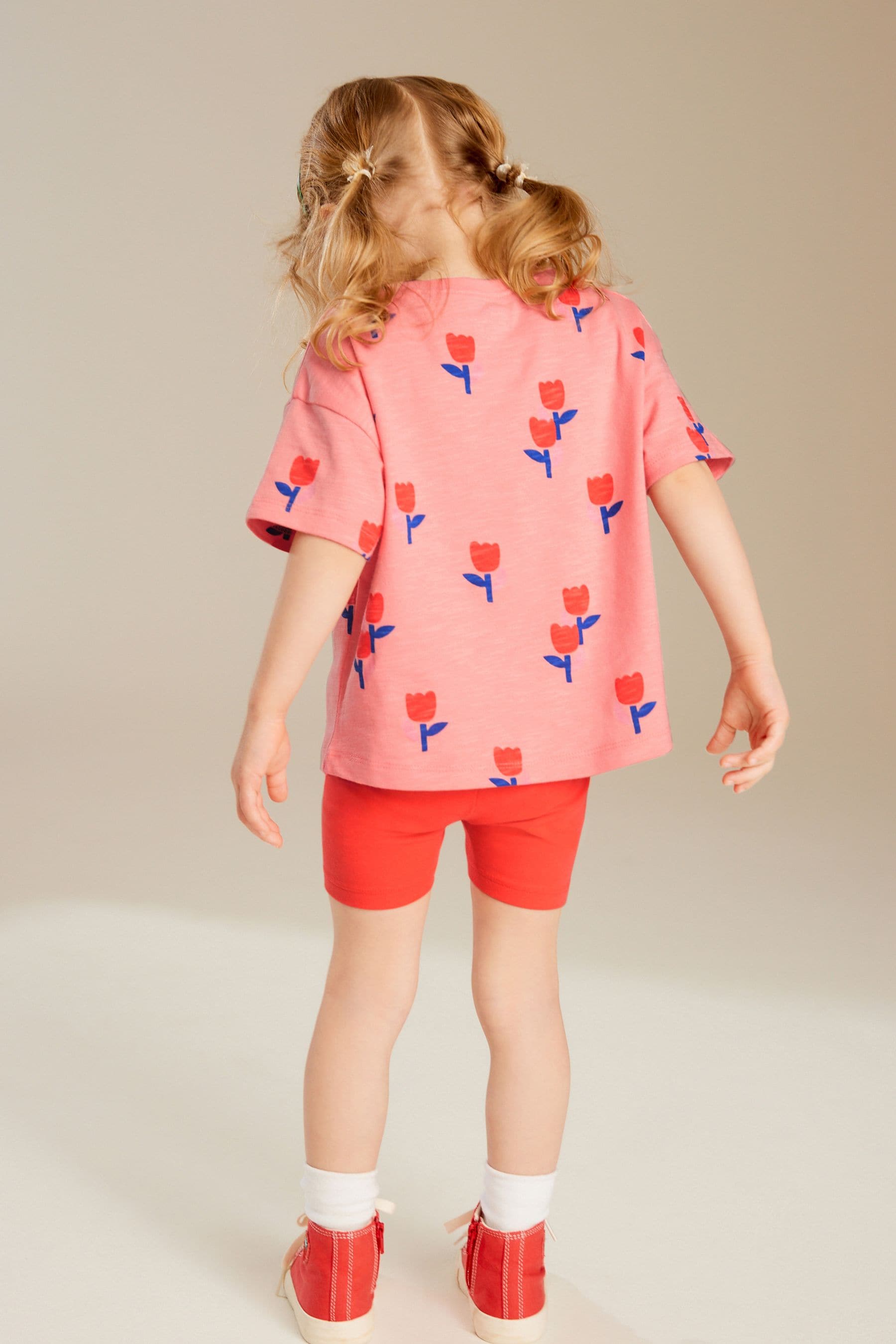 Pink Tulip Flower Print Short Sleeve Top and Shorts Set (3mths-7yrs)