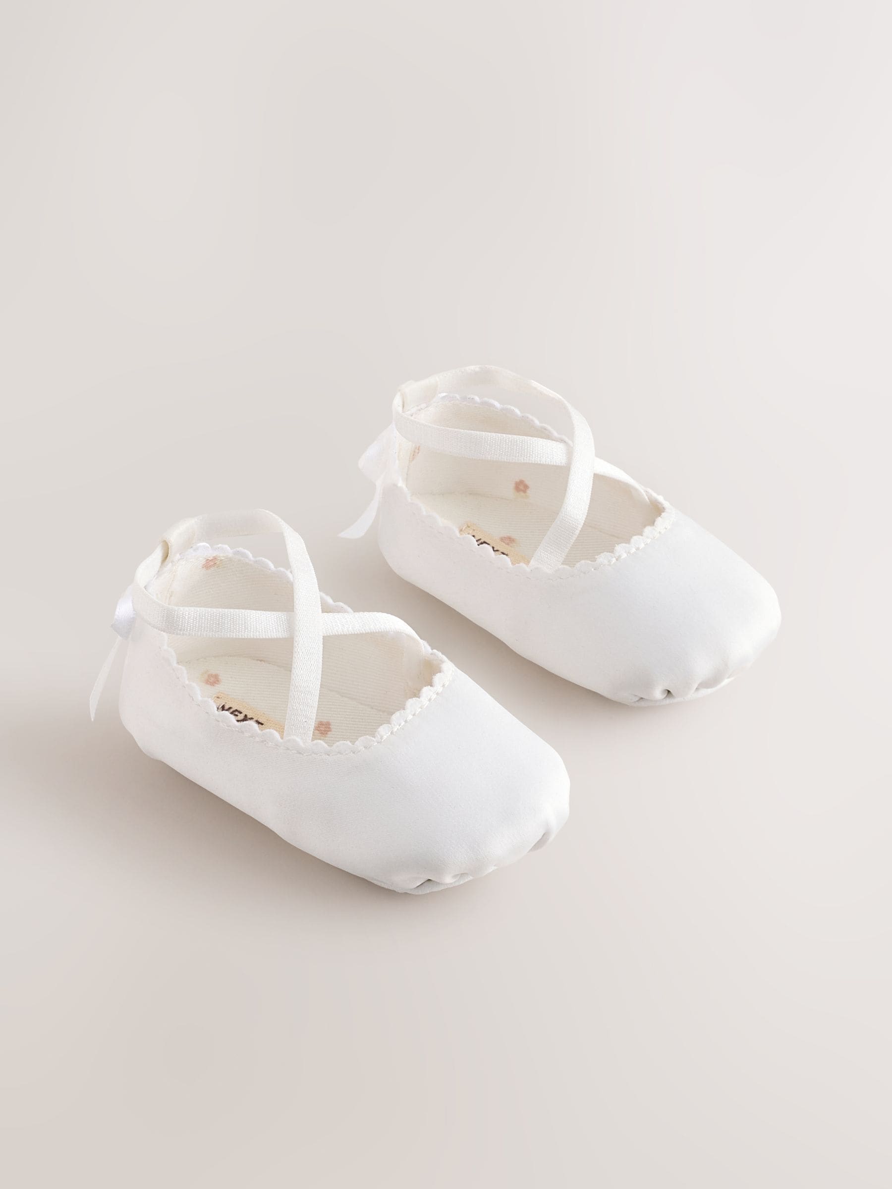 White Baby Satin Ballet Shoes (0-24mths)