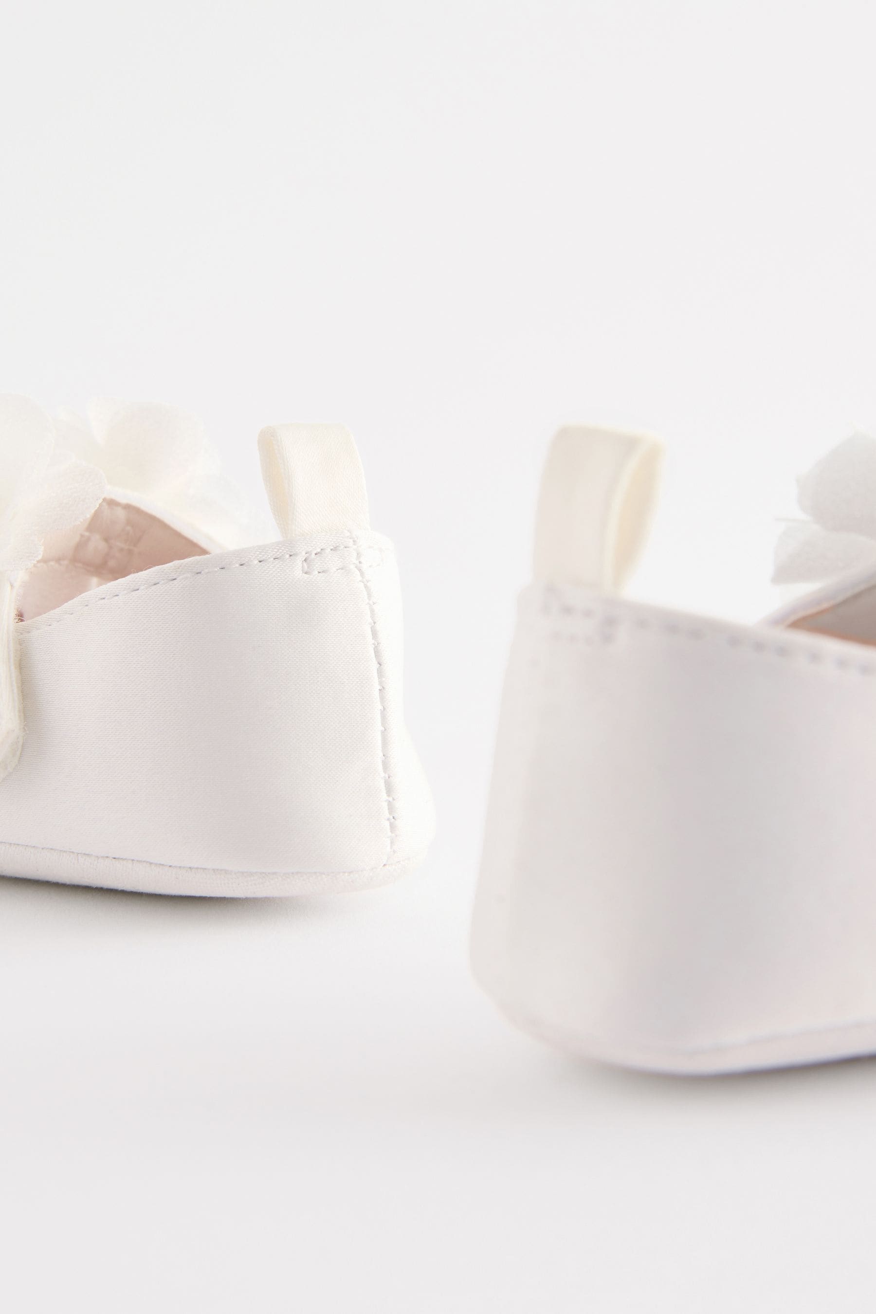 White Satin Baby Corsage Shoes (0-24mths)