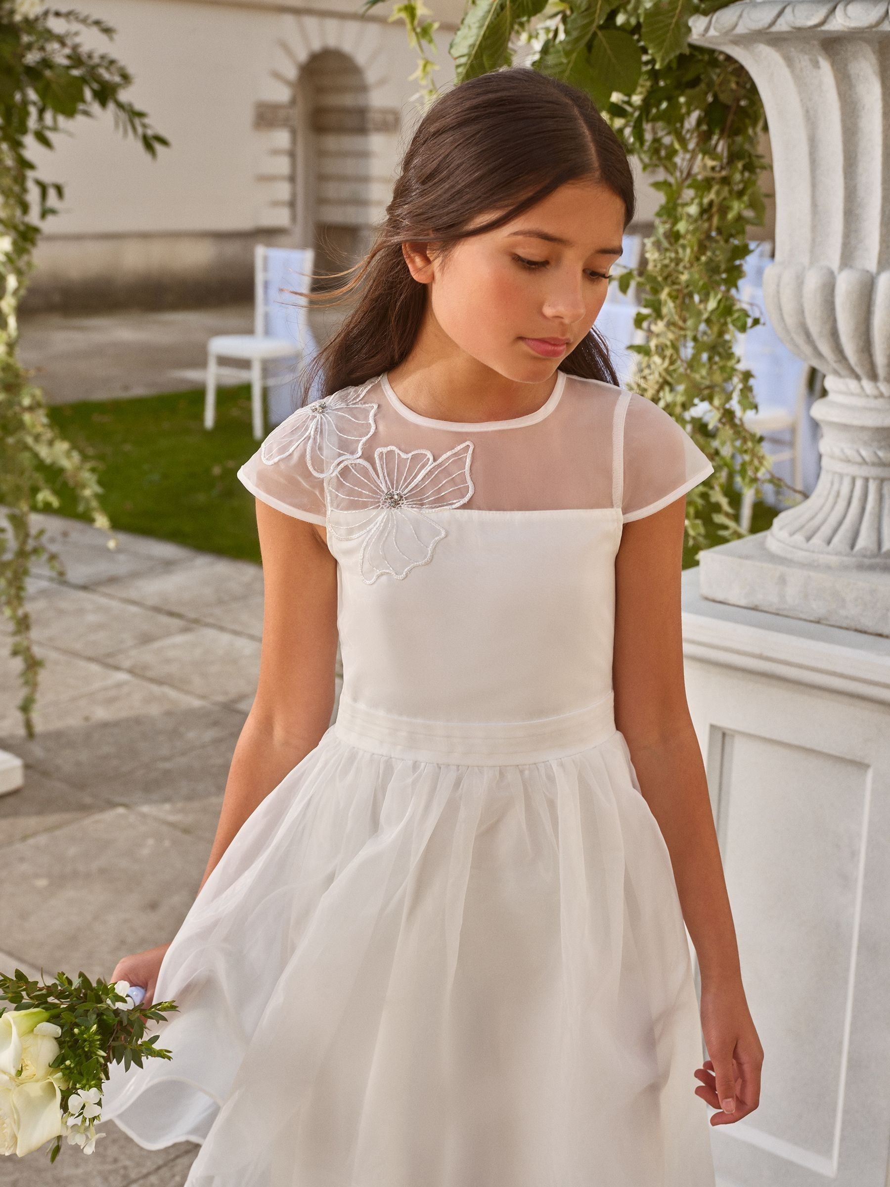 White Embellished Flower Occasion Dress (5-16yrs)