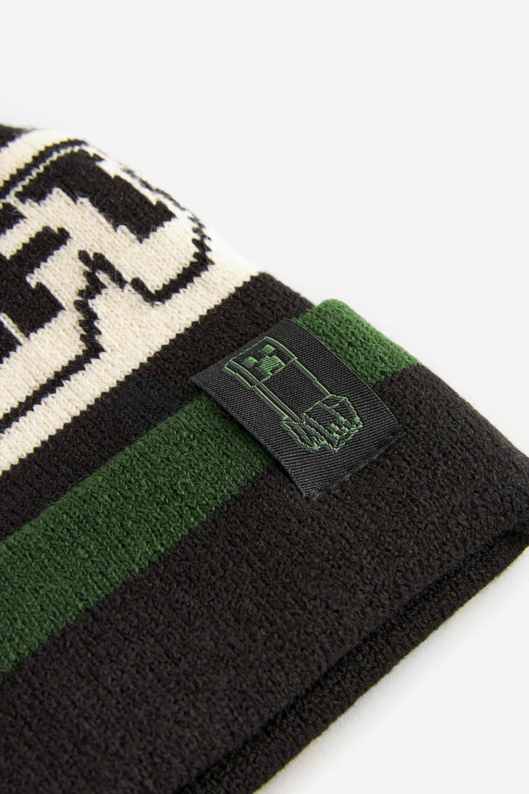 Minecraft License Beanie Hat (3-16yrs)