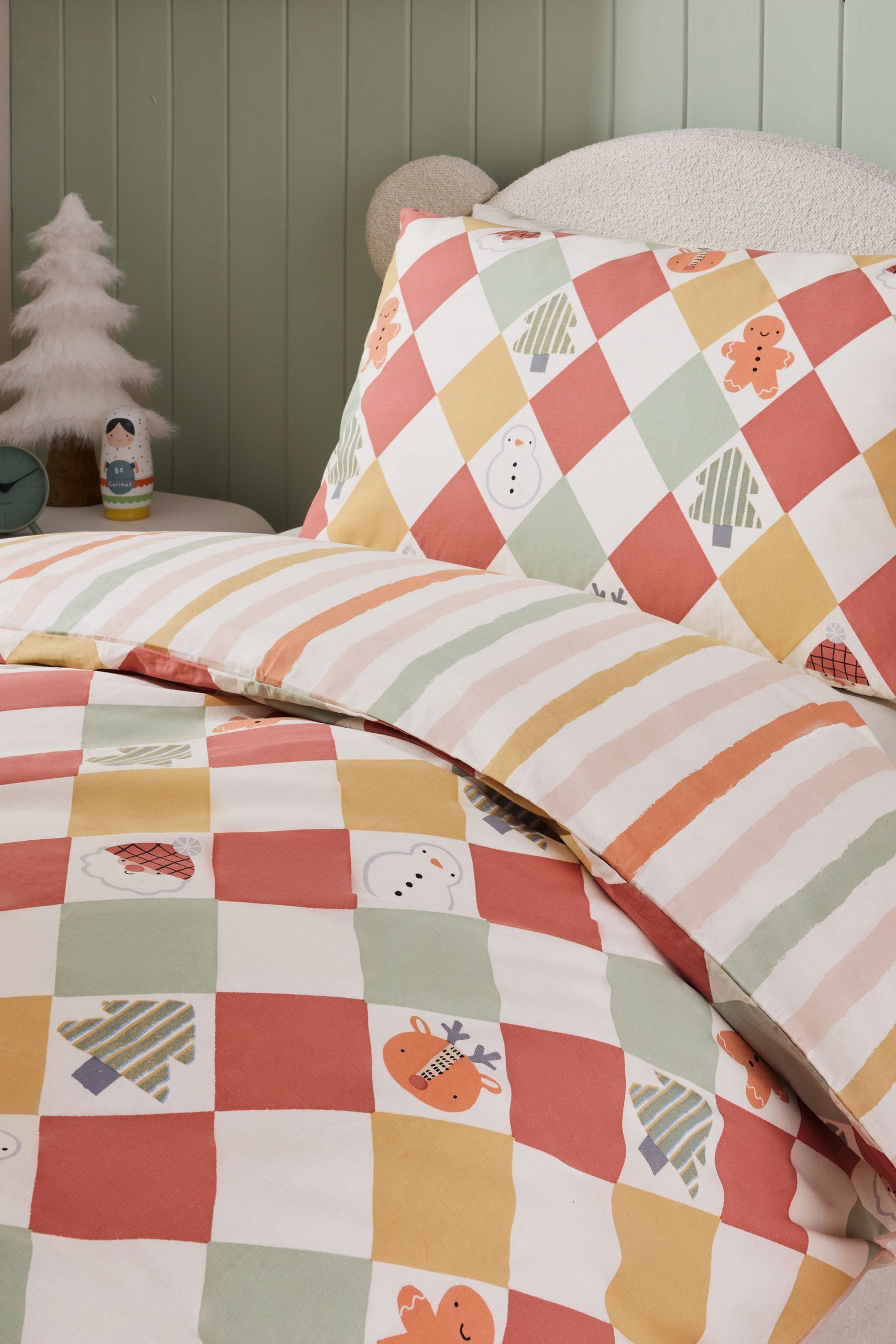 Santa & Friends Harlequin Christmas Duvet Cover and Pillowcase Set