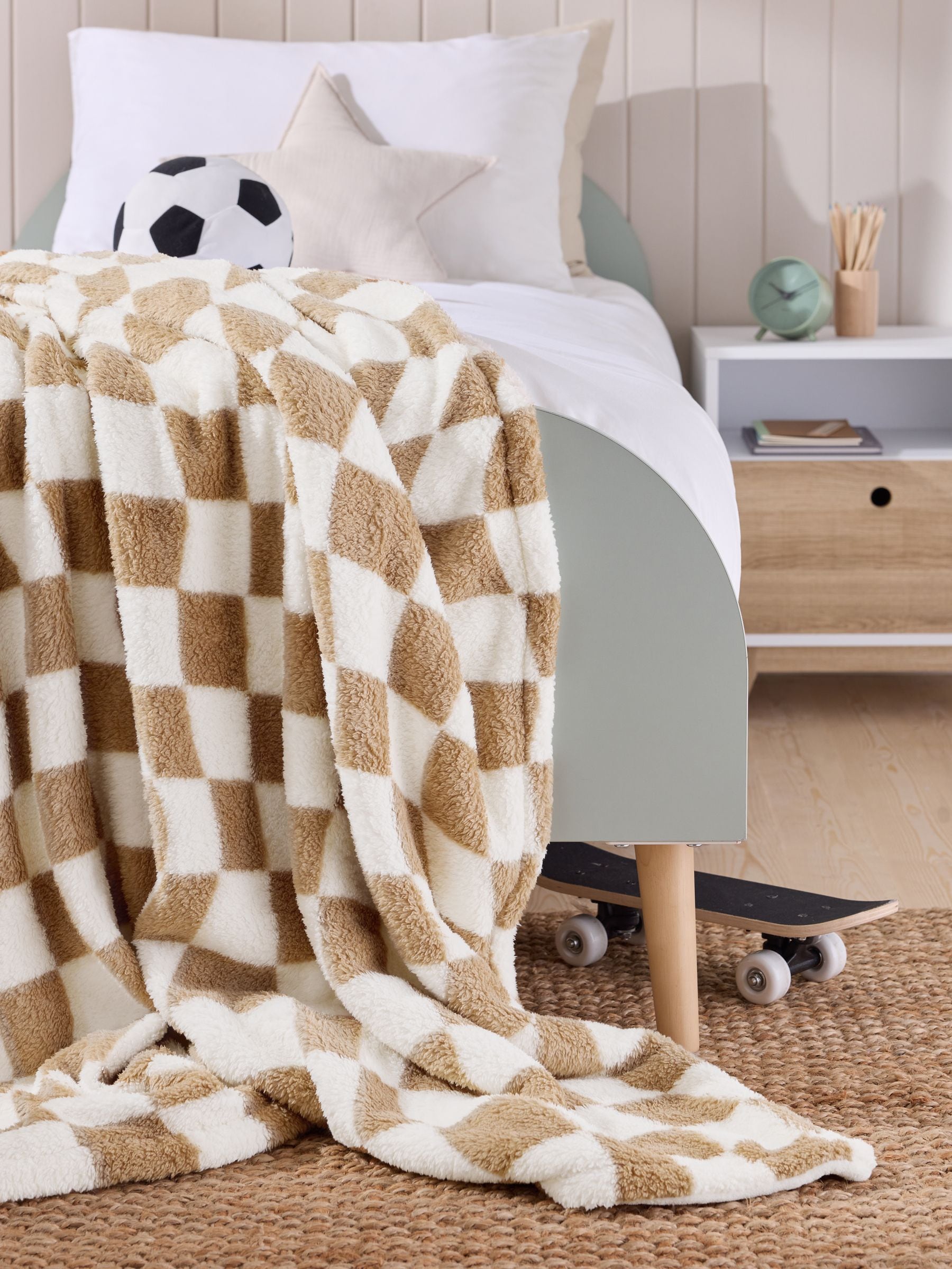 Beige Checkerboard Super Soft Fleece Throw Blanket