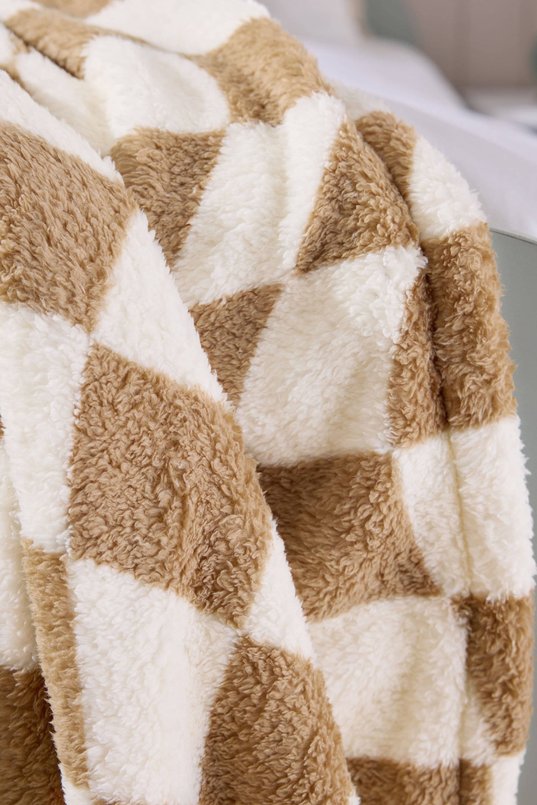 Beige Checkerboard Super Soft Fleece Throw Blanket