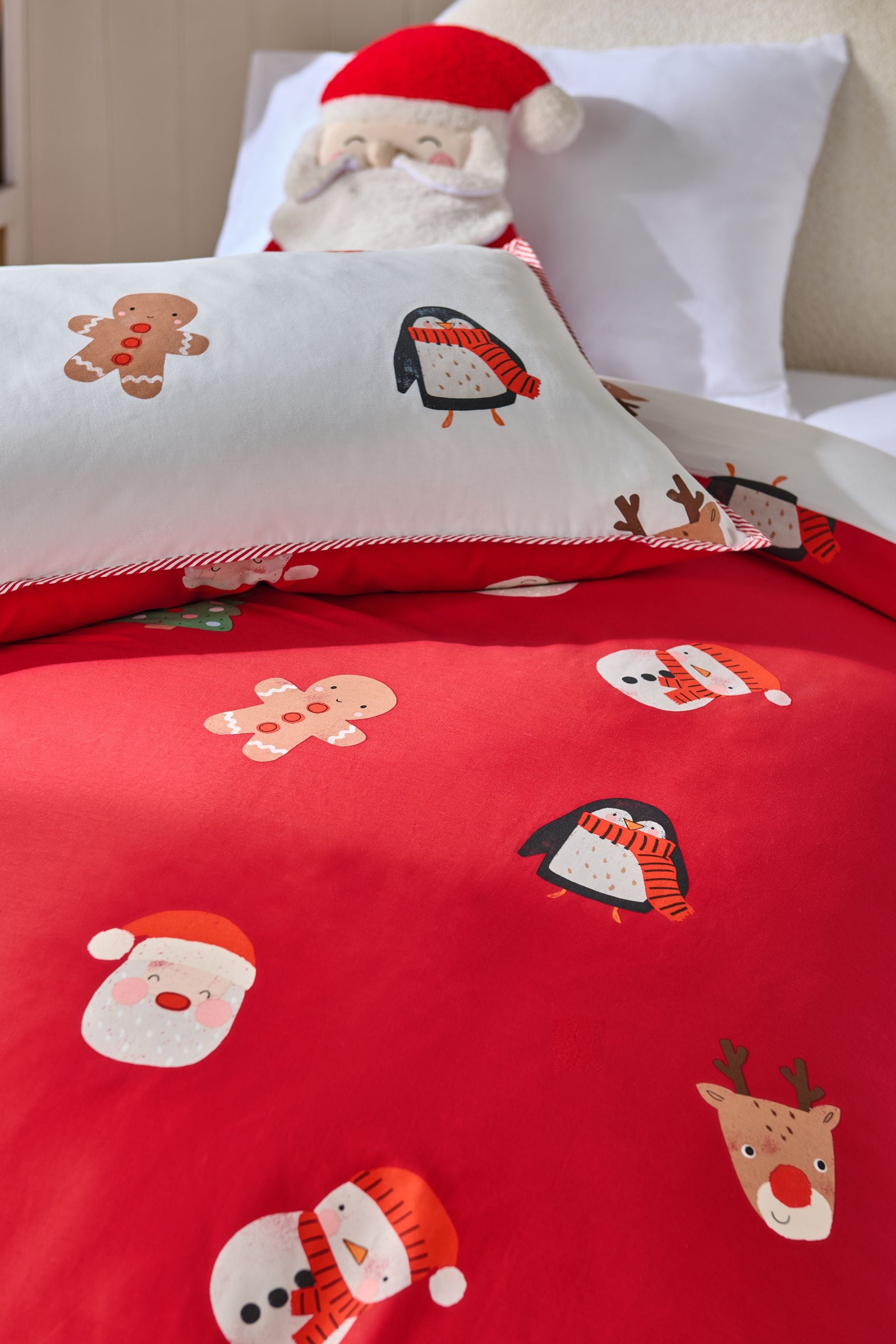 Red Santa Christmas Duvet Cover and Pillowcase Set