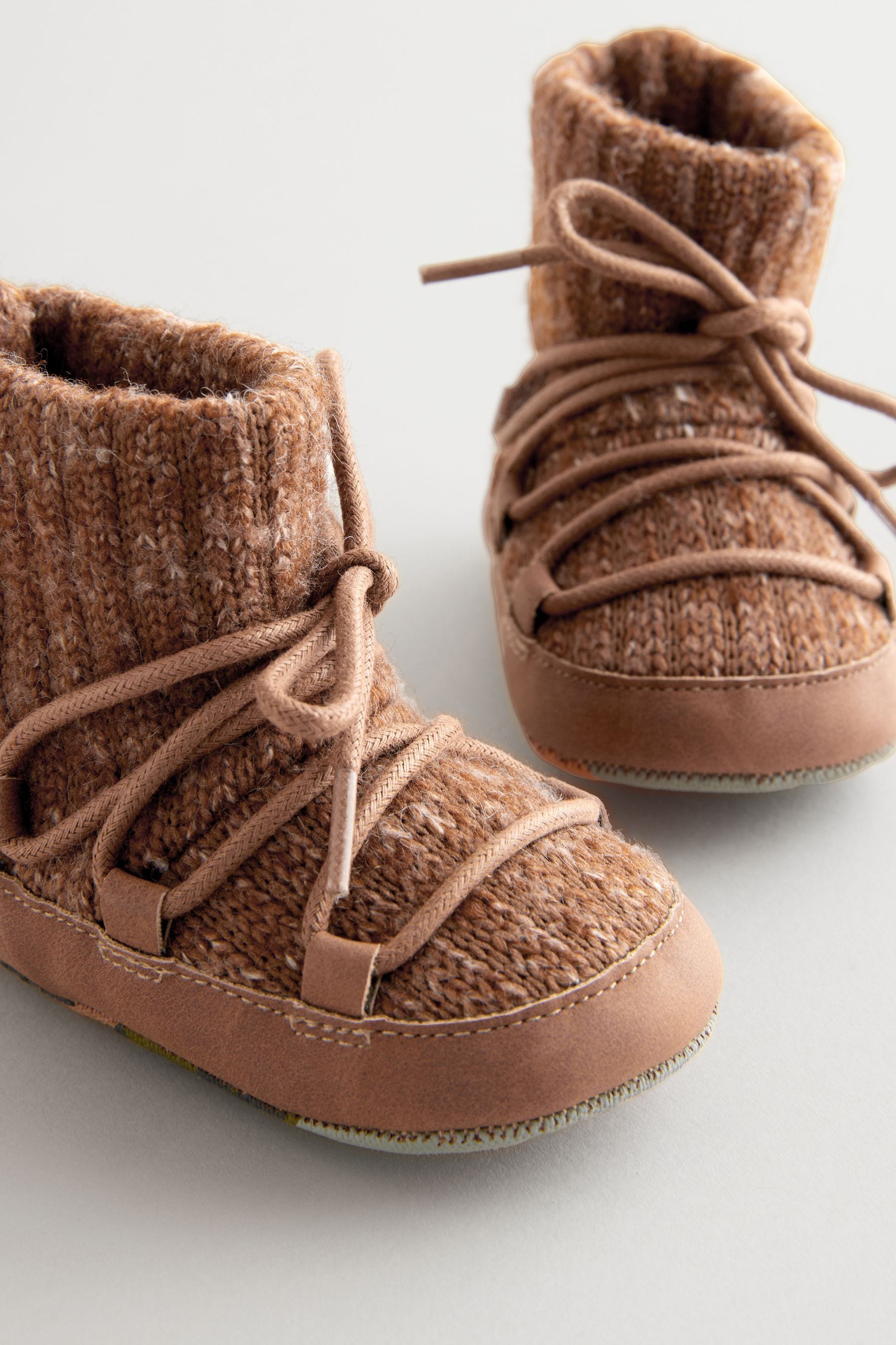 Brown Knitted Baby Snow Boots (0-24mths)