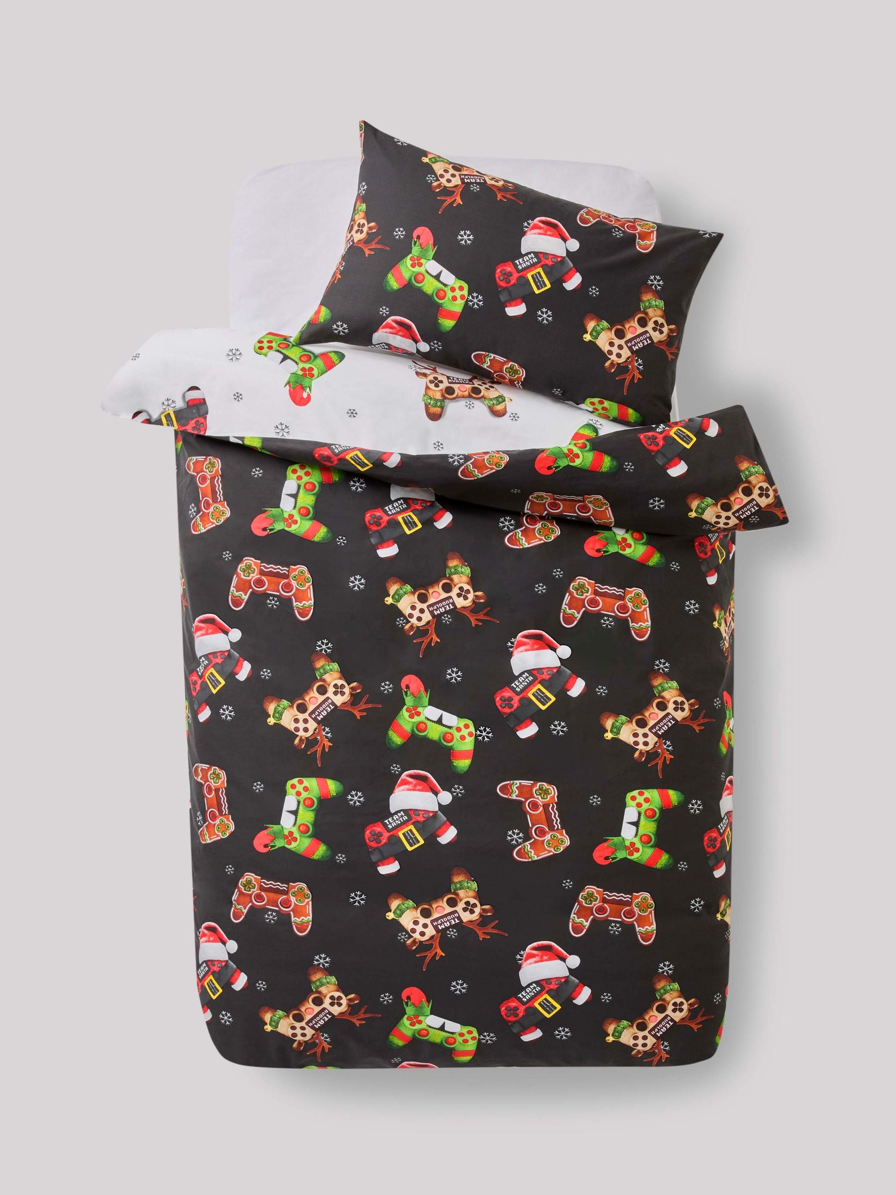 Santa & Rudolph Gamer Christmas Duvet Cover and Pillowcase Set