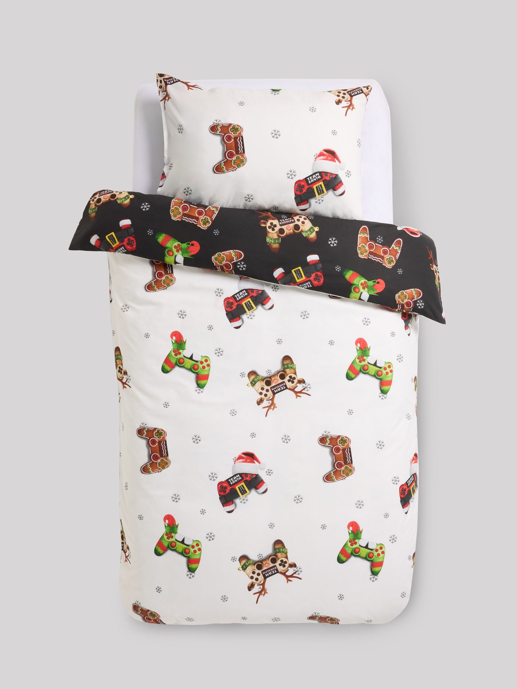 Santa & Rudolph Gamer Christmas Duvet Cover and Pillowcase Set