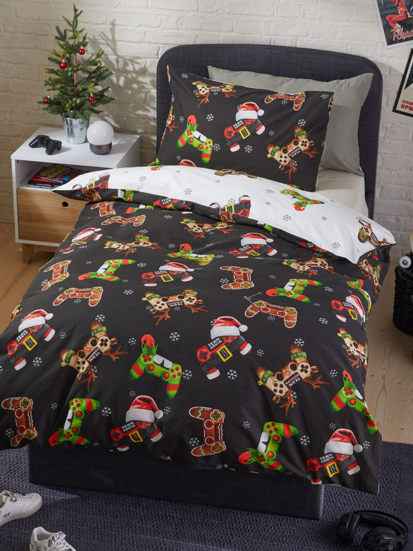 Santa & Rudolph Gamer Christmas Duvet Cover and Pillowcase Set