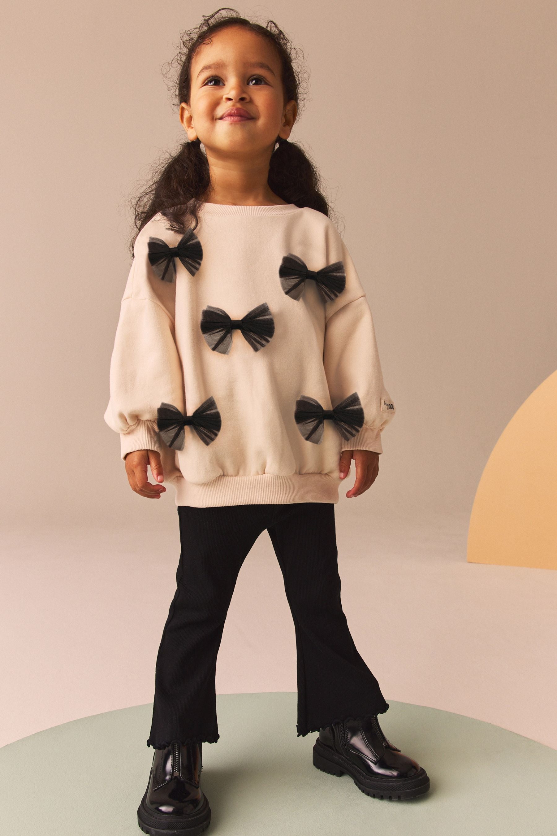 Cream Bow Sweatshirt And Flare Set (3mths-7yrs)