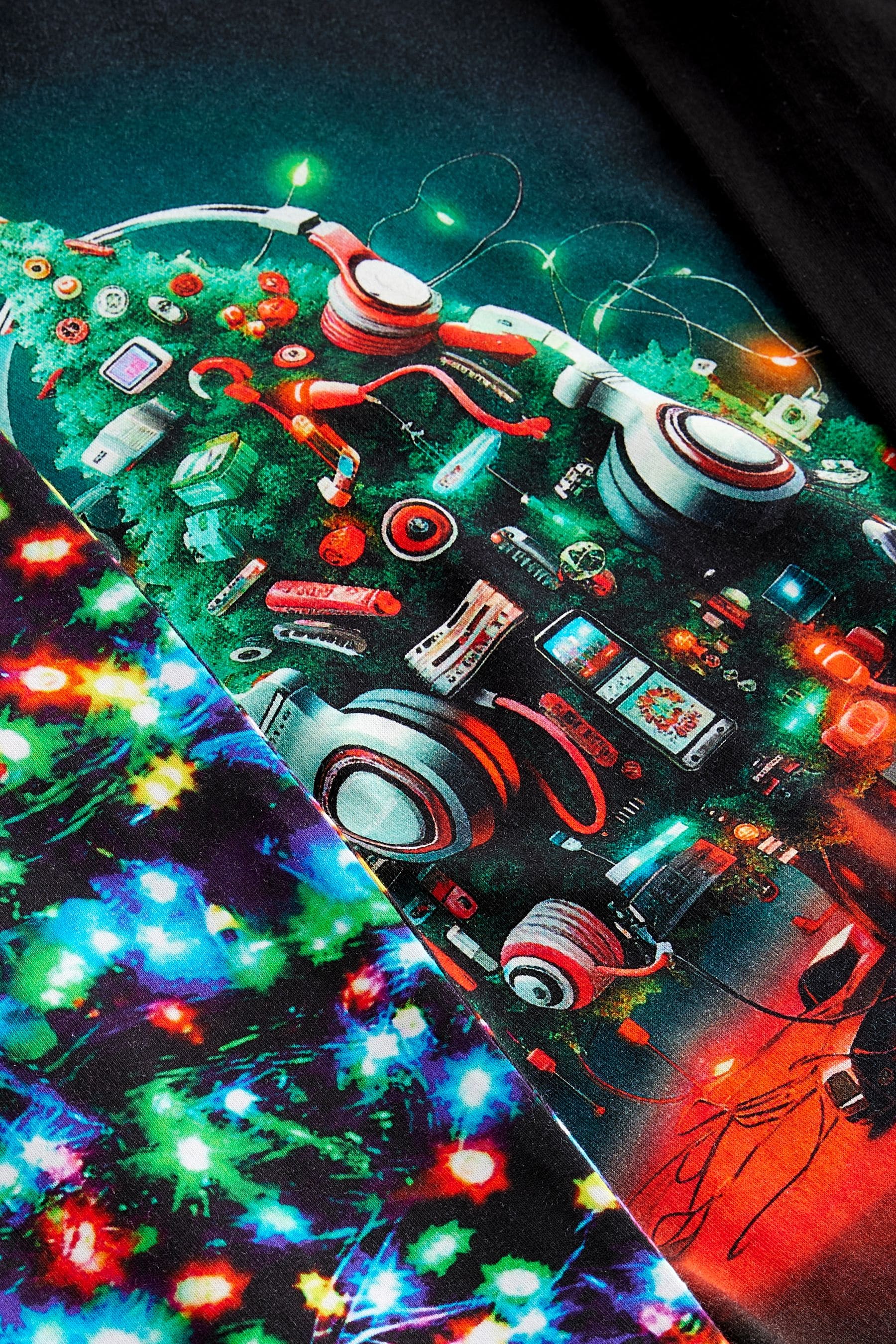 Black Gamer Christmas Tree Single Long Sleeve 100% Cotton Pyjamas (3-16yrs)