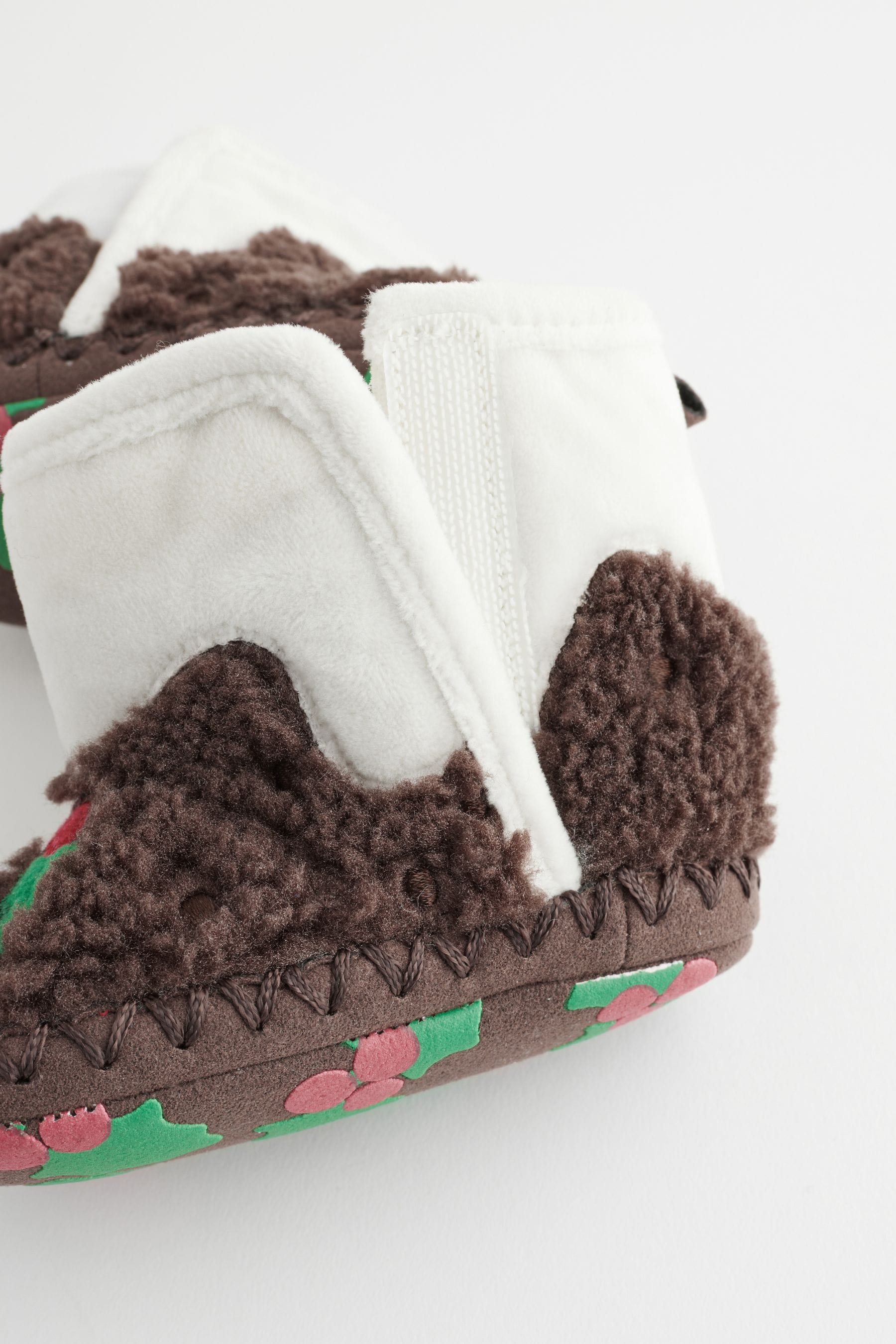 Brown Christmas Pudding Baby Boots (0-2mths)