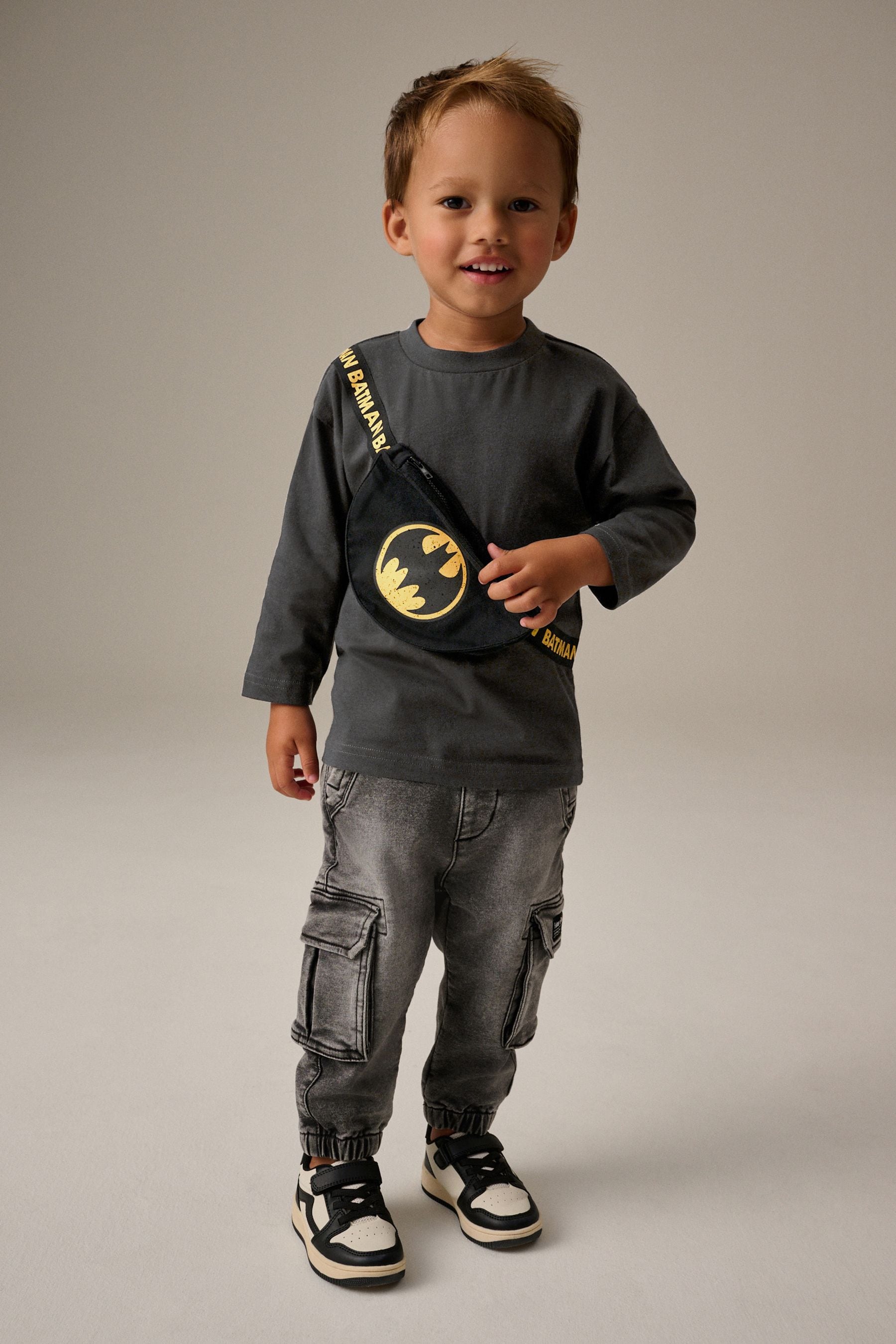 Black Batman 100% Cotton Long Sleeve Bumbag T-Shirt (3mths-8yrs)