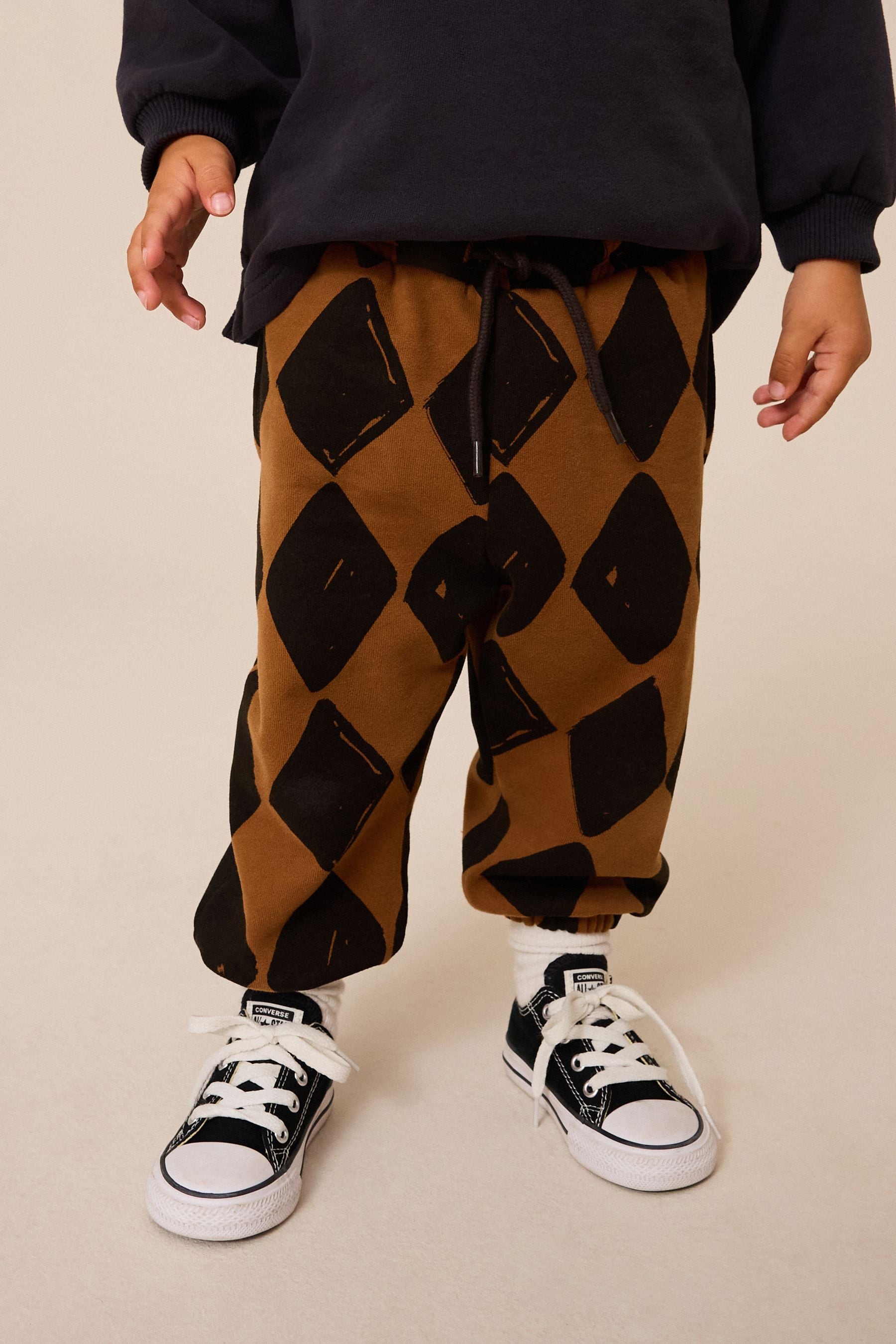 Black/Brown Harlequin Sweatshirt and Patterned Joggers Set (3mths-7yrs)