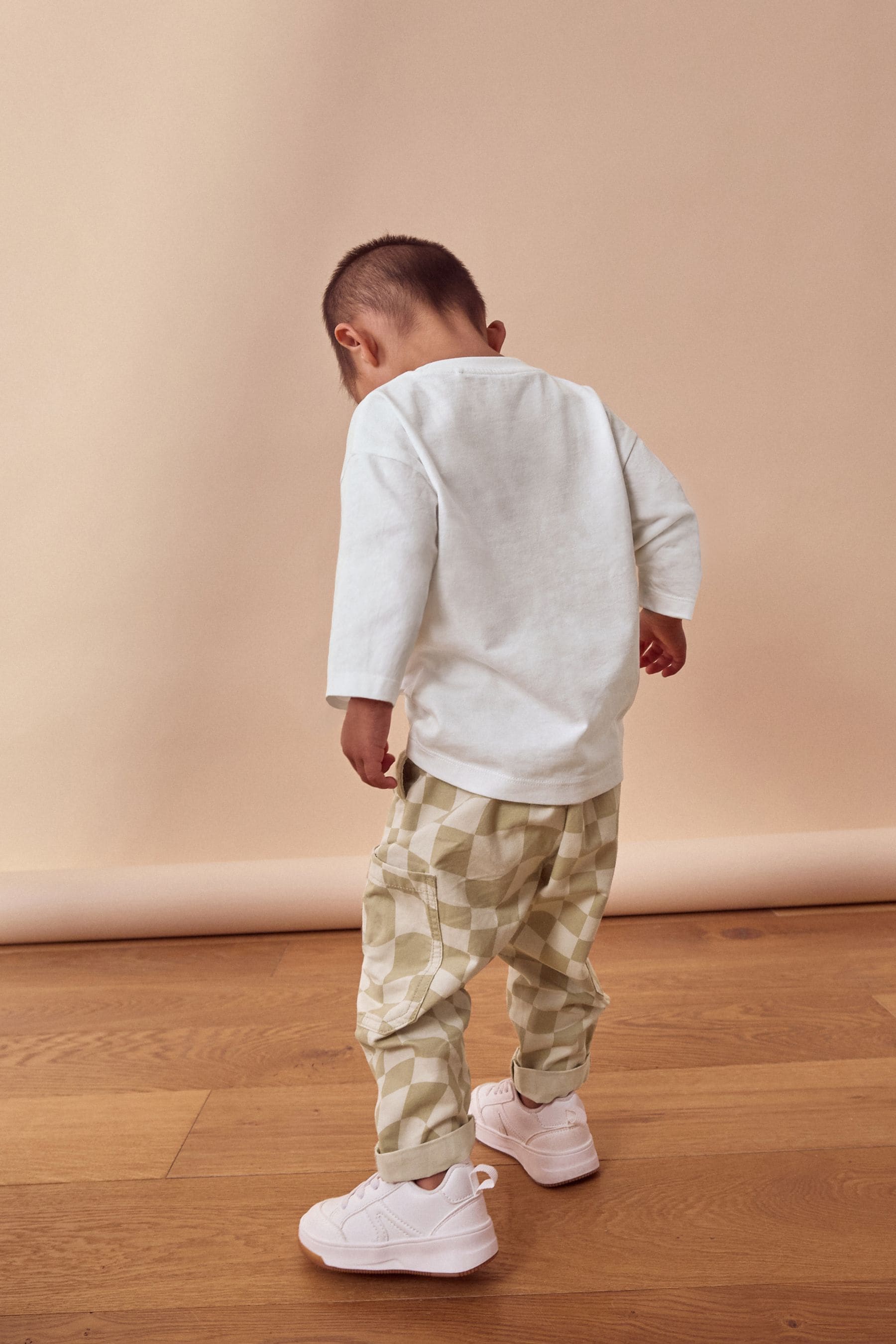 Neutral Checkerboard Trousers and Long Sleeves 100% Cotton T-Shirts Set (3mths-7yrs)