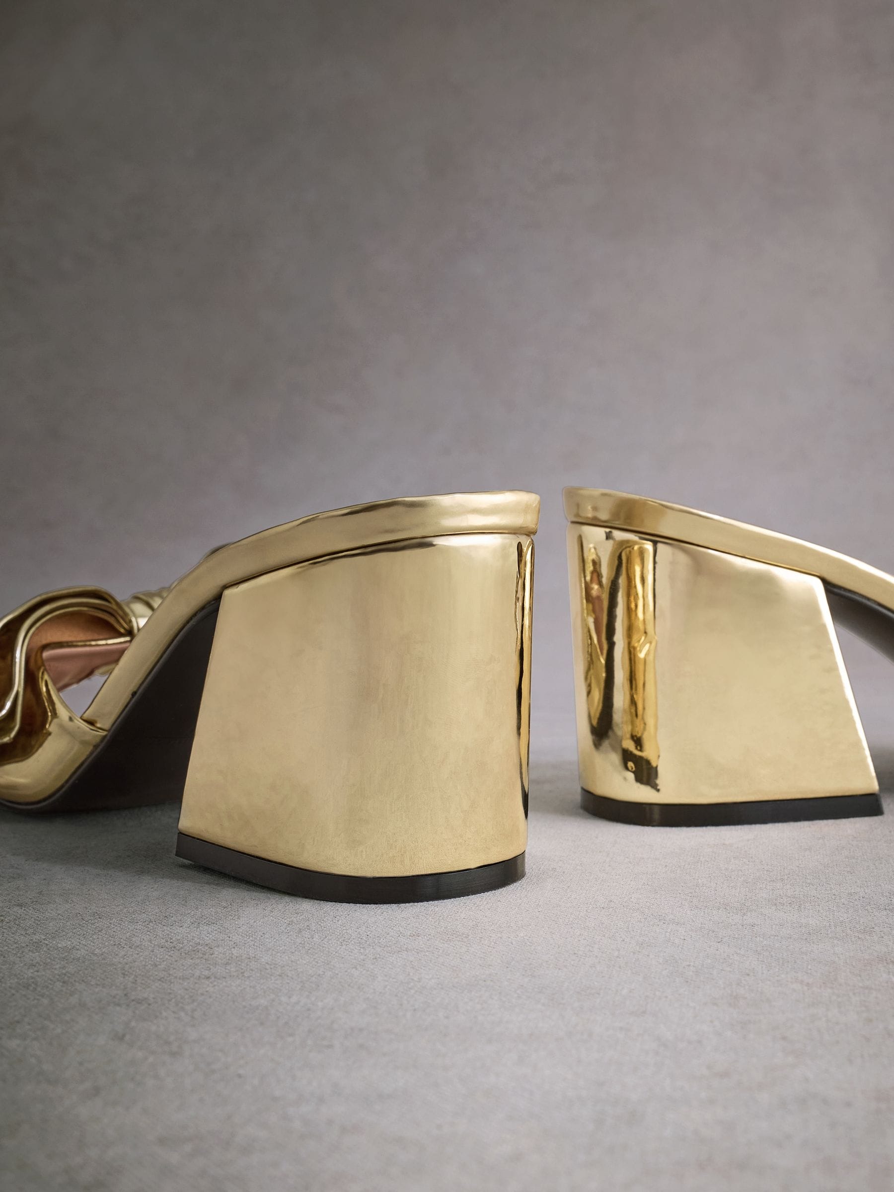 Gold Tabitha Simmons Liv Leather Bow Block Mules