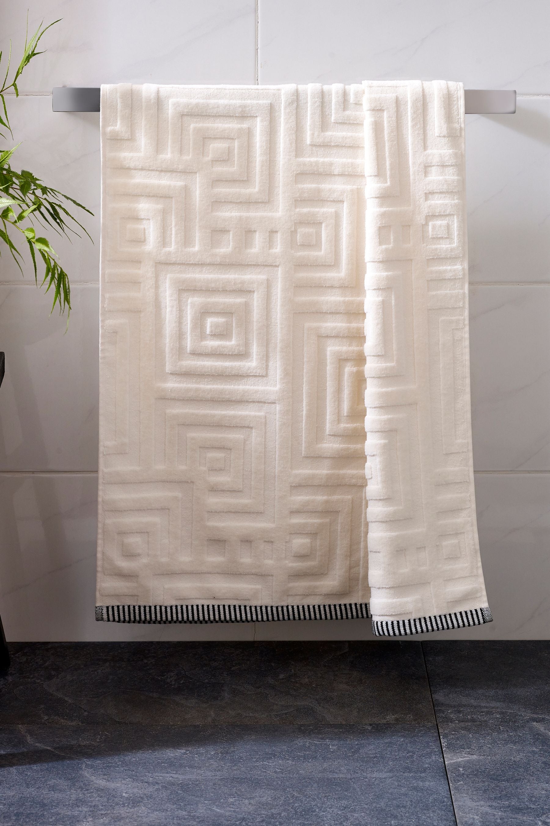 White/Cream Geo Towel 100% Cotton