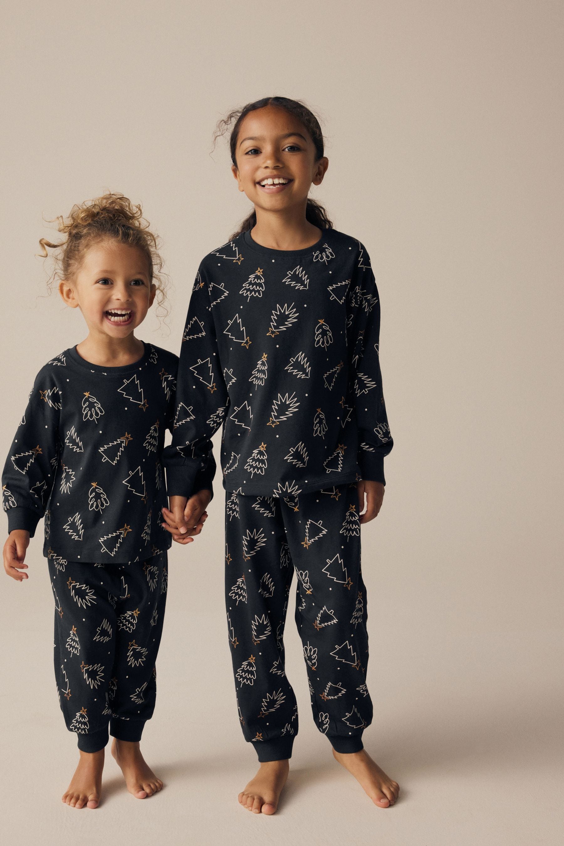 Black/White Matching Family Kids Christmas Tree 100% Cotton Pyjamas (9mths-16yrs)