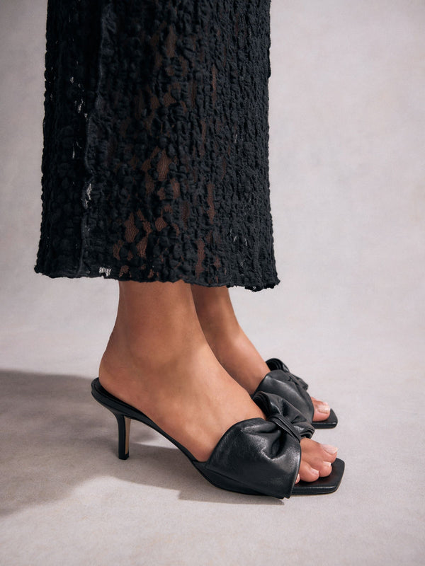 Black Tabitha Simmons Joelle Leather Bow Mules