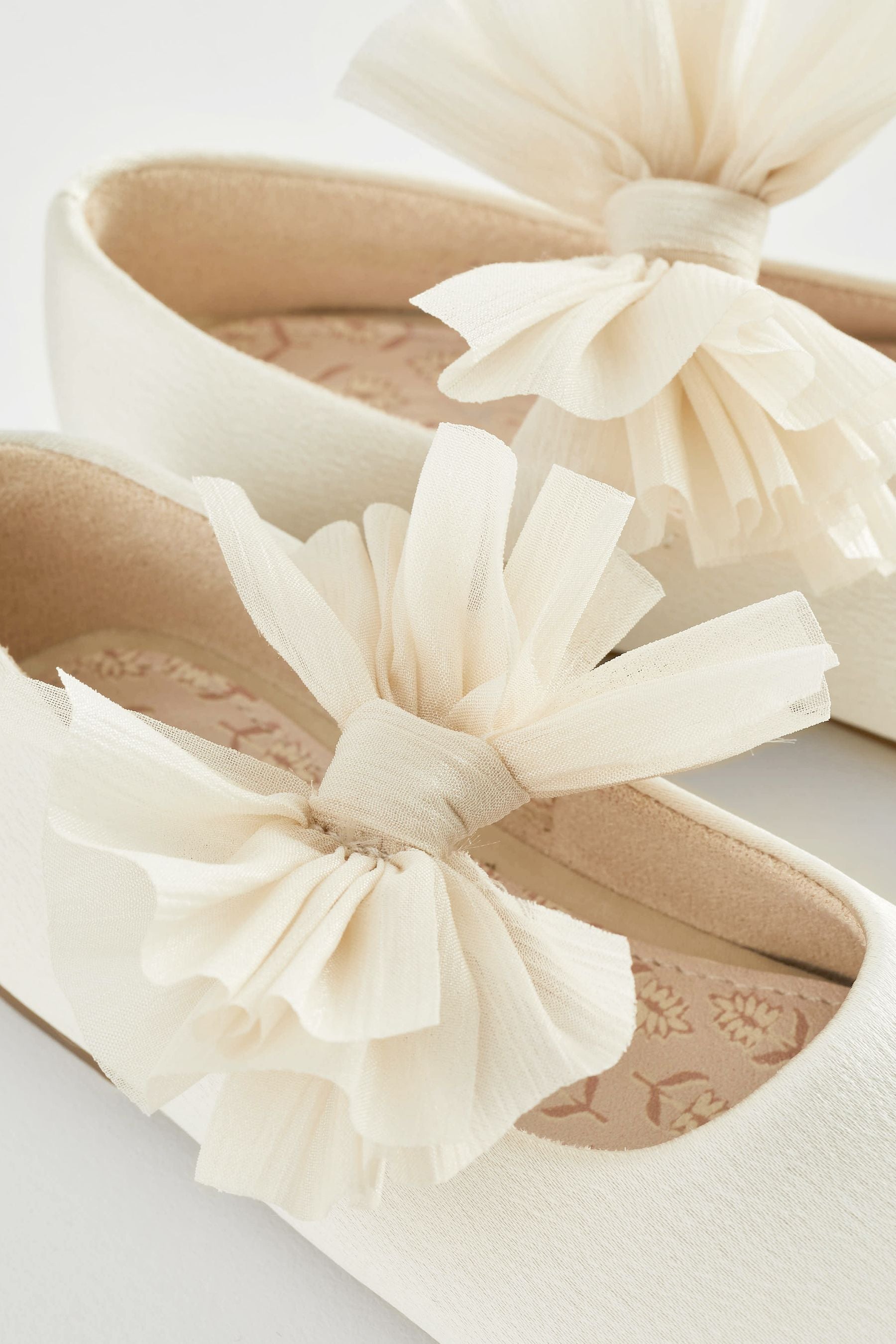 Ivory Wide Fit (G) Mary Jane Bridesmaid Bow Occasion Shoes