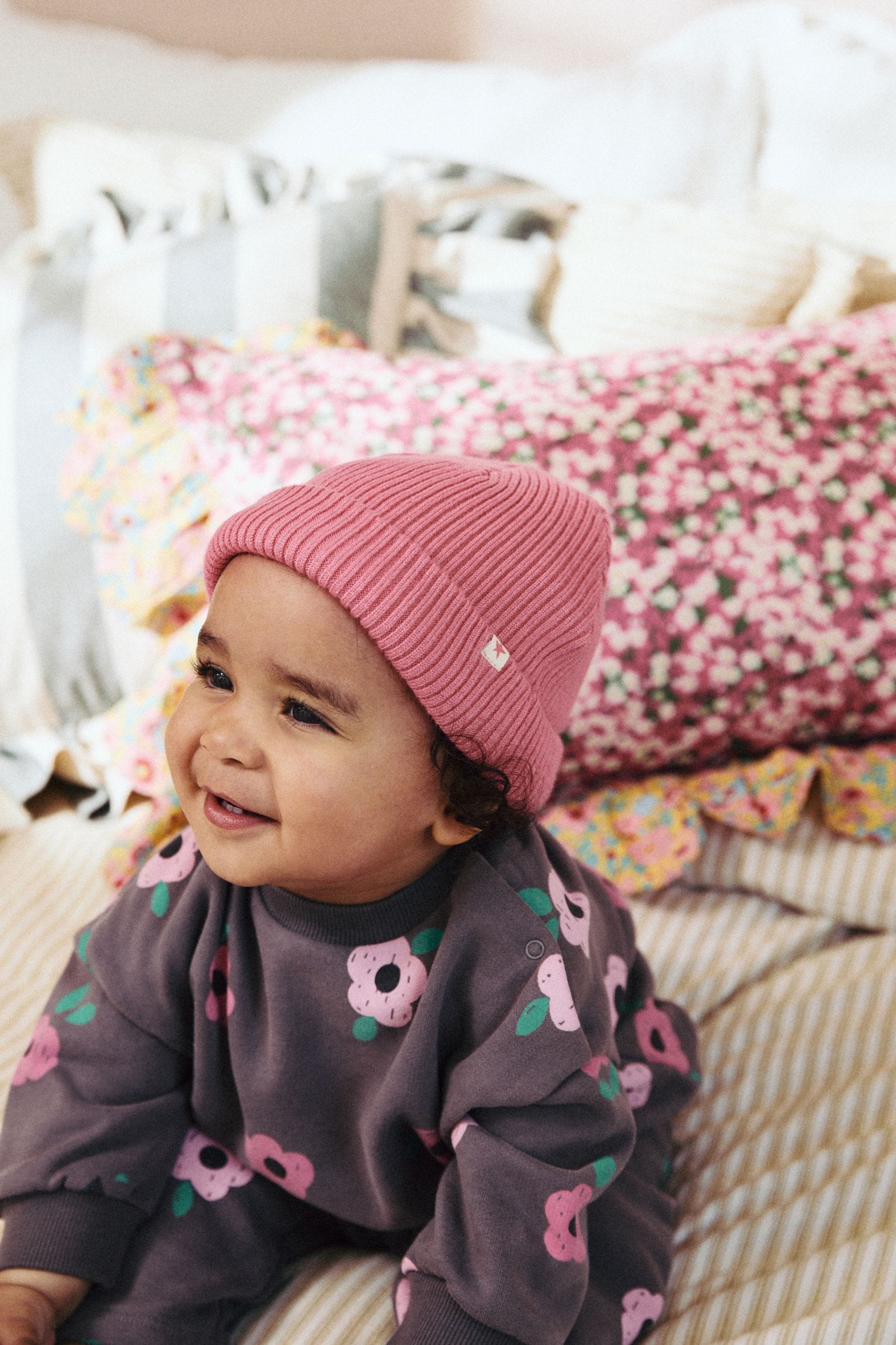 Hot Pink Baby Beanie Hat (0mths-2yrs)